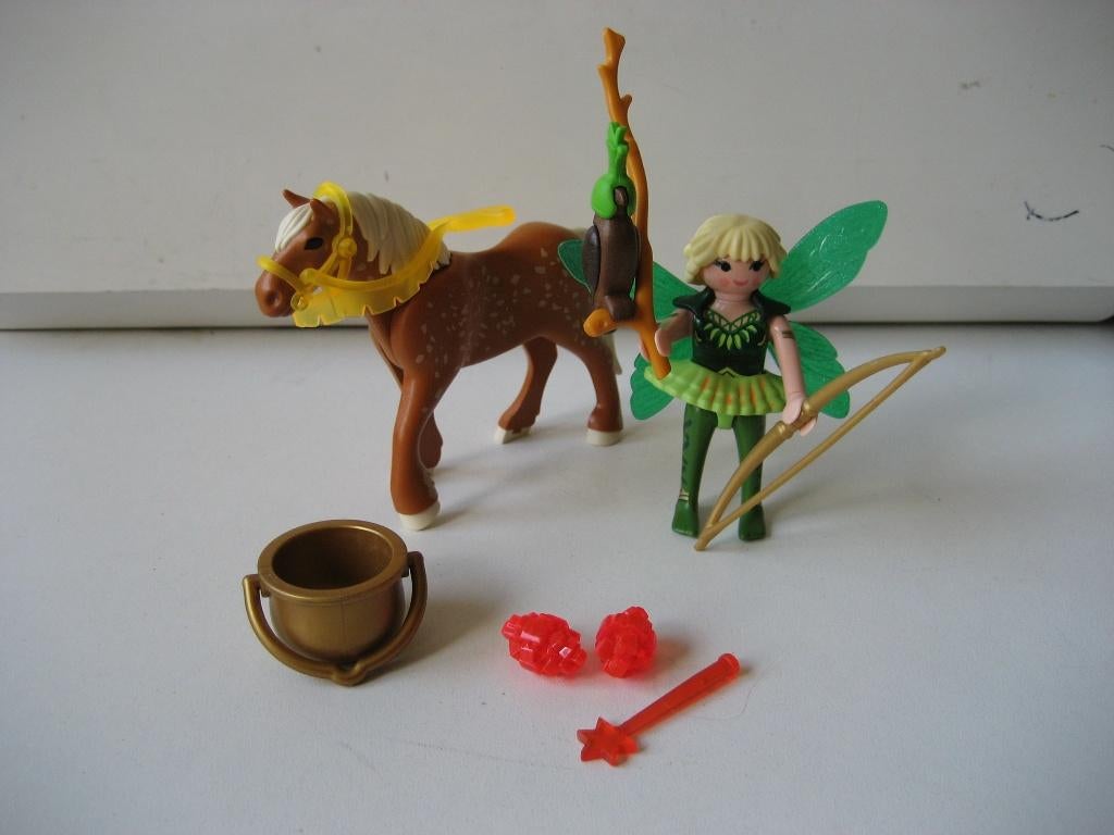 playmobil fairy diana met paard en valk, Kinderen en Baby's, Speelgoed | Playmobil, Ophalen of Verzenden, Zo goed als nieuw