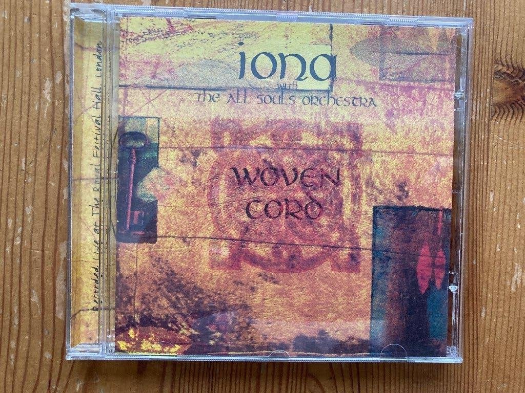 iona, Progressive Rock, Ophalen of Verzenden, Zo goed als nieuw, Live-album