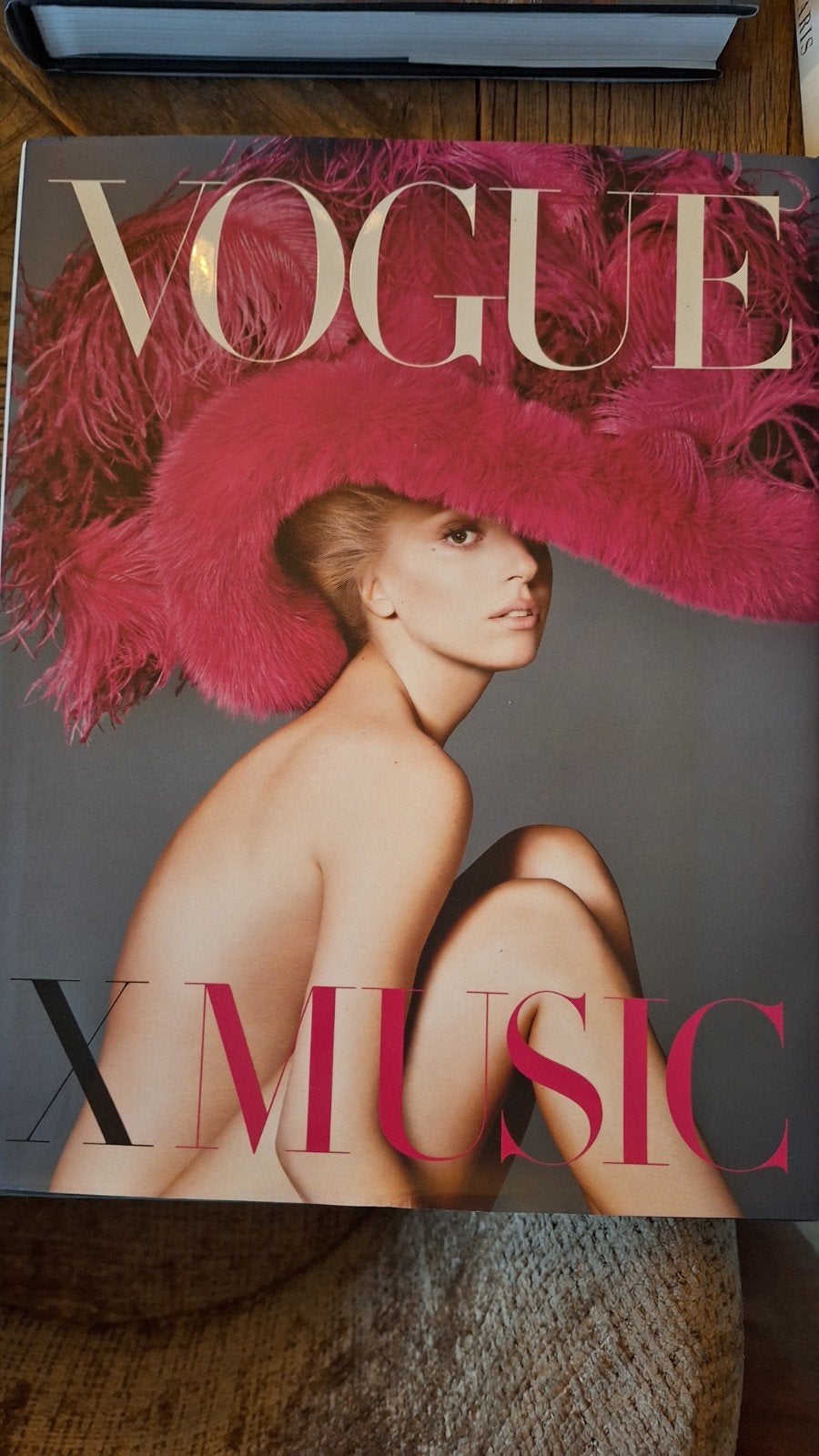 Vogue Magazine met Lady Gaga - X Music Editie, Boeken, Ophalen of Verzenden, Zo goed als nieuw, Damesbladen