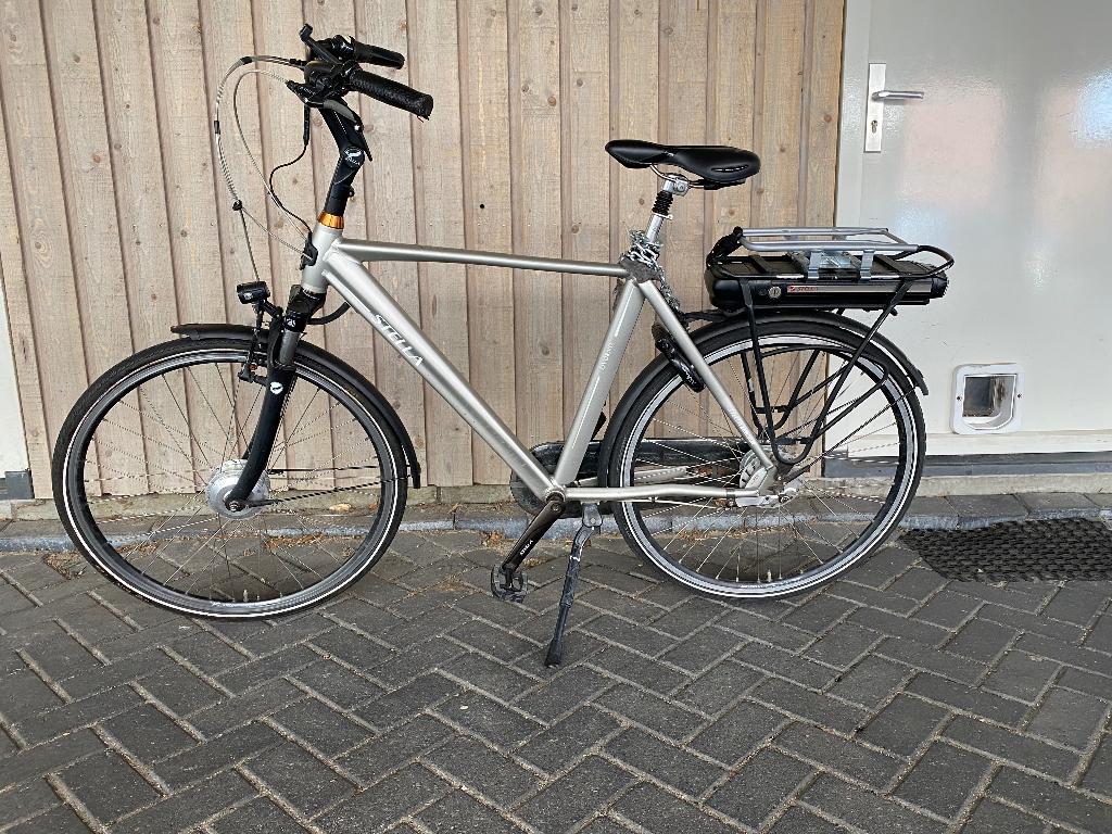 electrische fiets (stella Livorno), Gebruikt, 55 tot 59 cm, 30 tot 50 km per accu, Ophalen