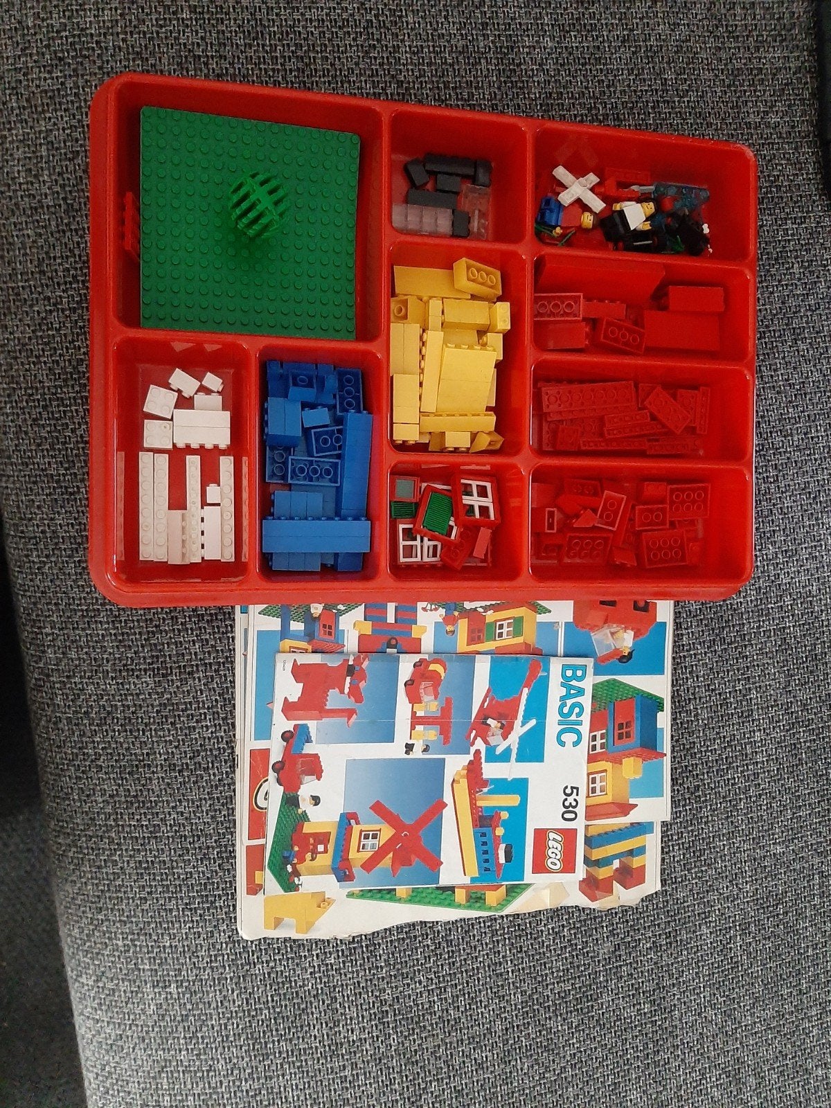 Lego Basic 530 met boekje en grondplaat, Gebruikt, Lego, Compleet, Ophalen of Verzenden