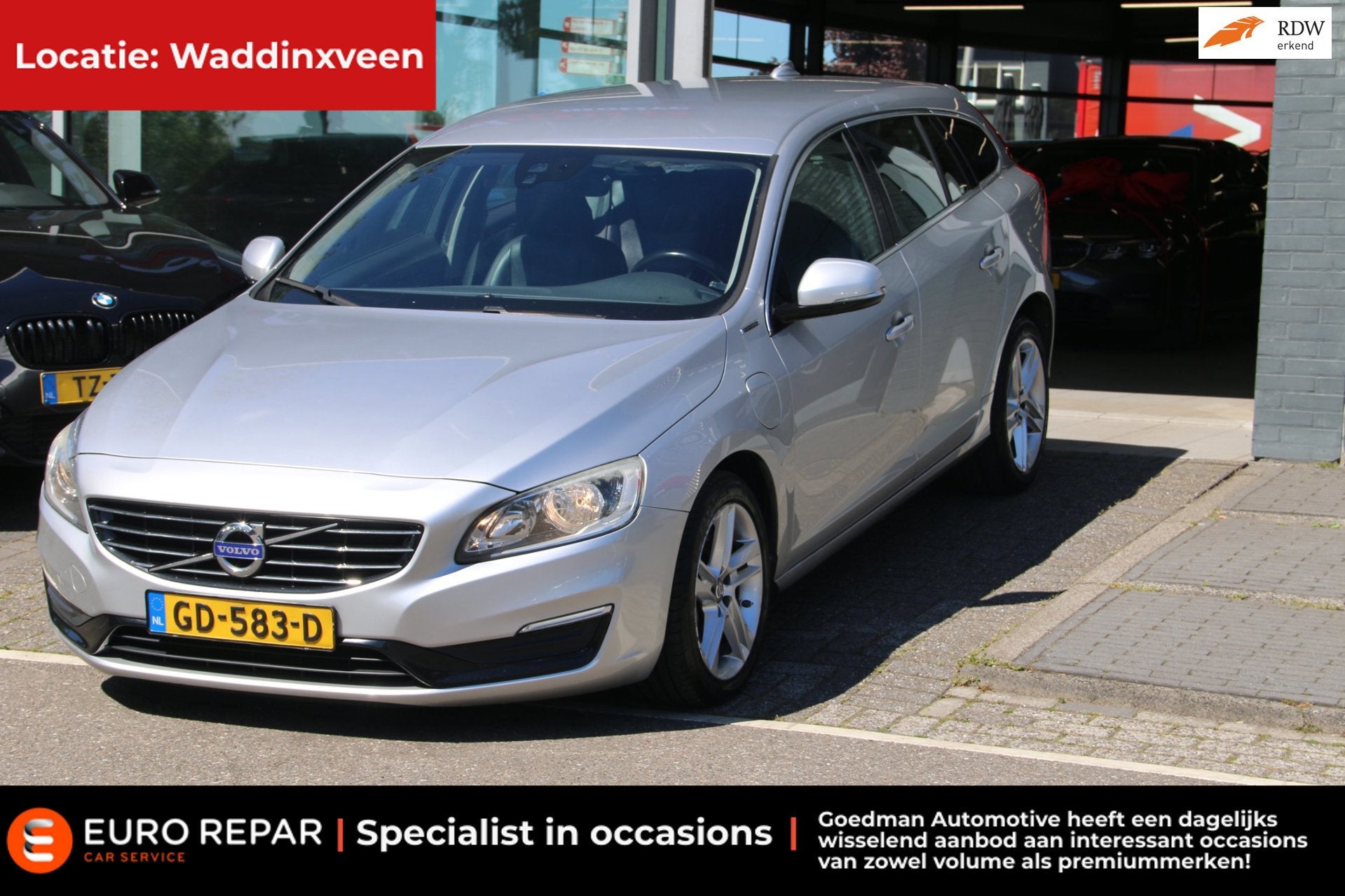 Volvo V60 2.4 D6 AWD Plug-In Hybrid Momentum EXPORT PRICE, Automaat, Leder en Stof, Vierwielaandrijving, Verwarmde buitenspiegels