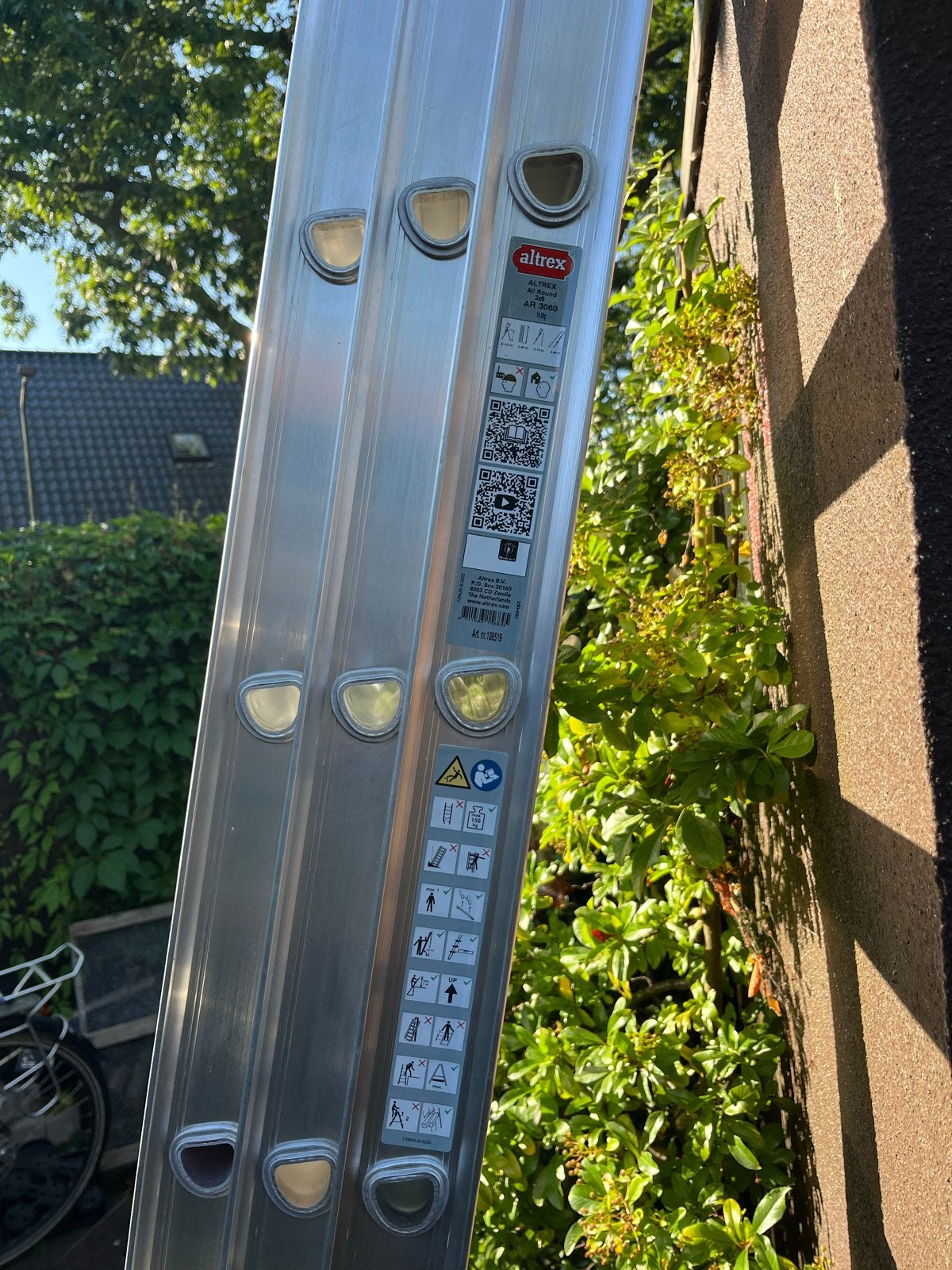 Altrex Ladder 3-delig - 5,9meter, Ophalen, Zo goed als nieuw, Ladder, Opvouwbaar of Inschuifbaar