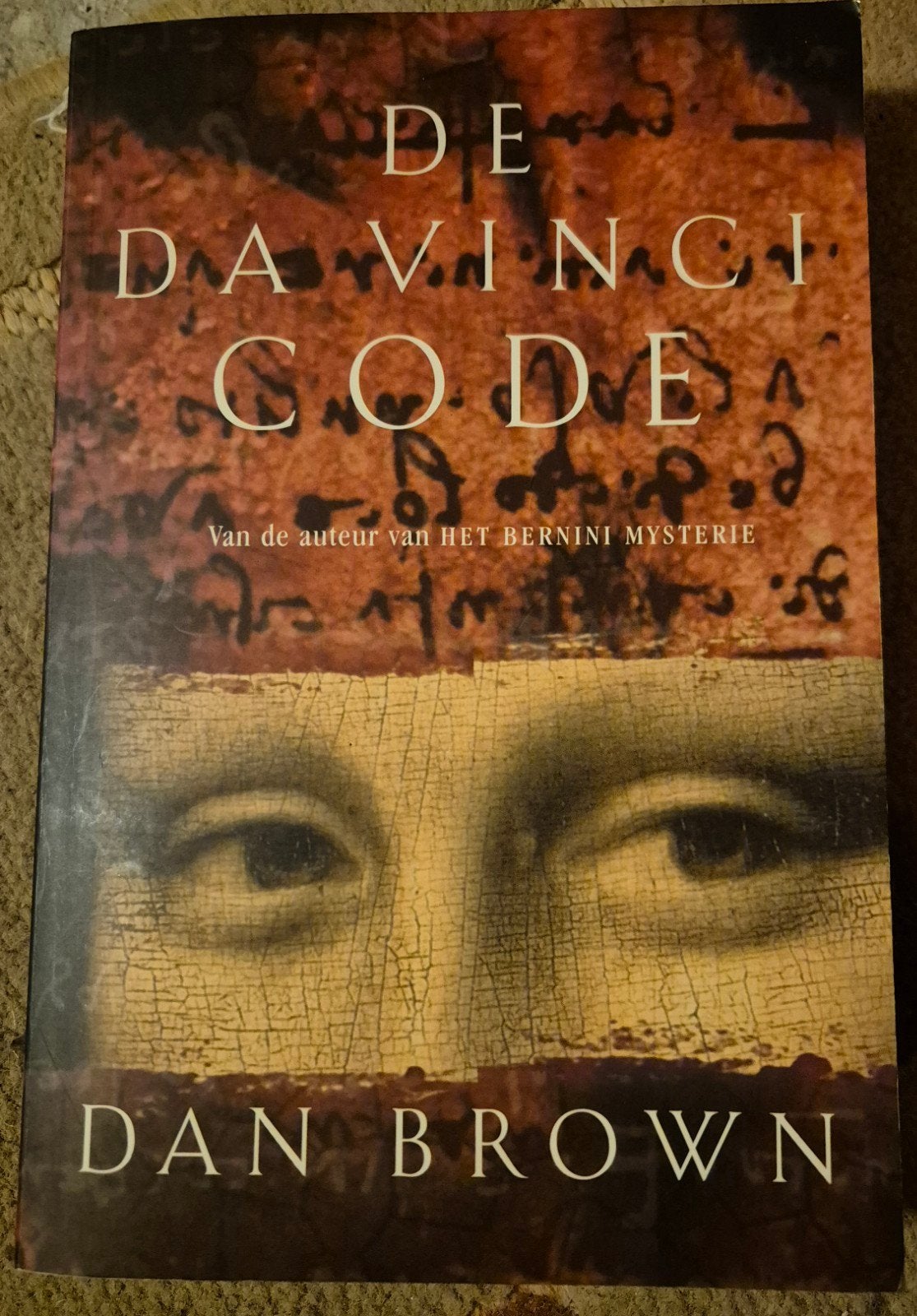 De Da Vinci Code - Dan Brown (Thriller), Ophalen of Verzenden, Zo goed als nieuw, Dan Brown, Wereld overig