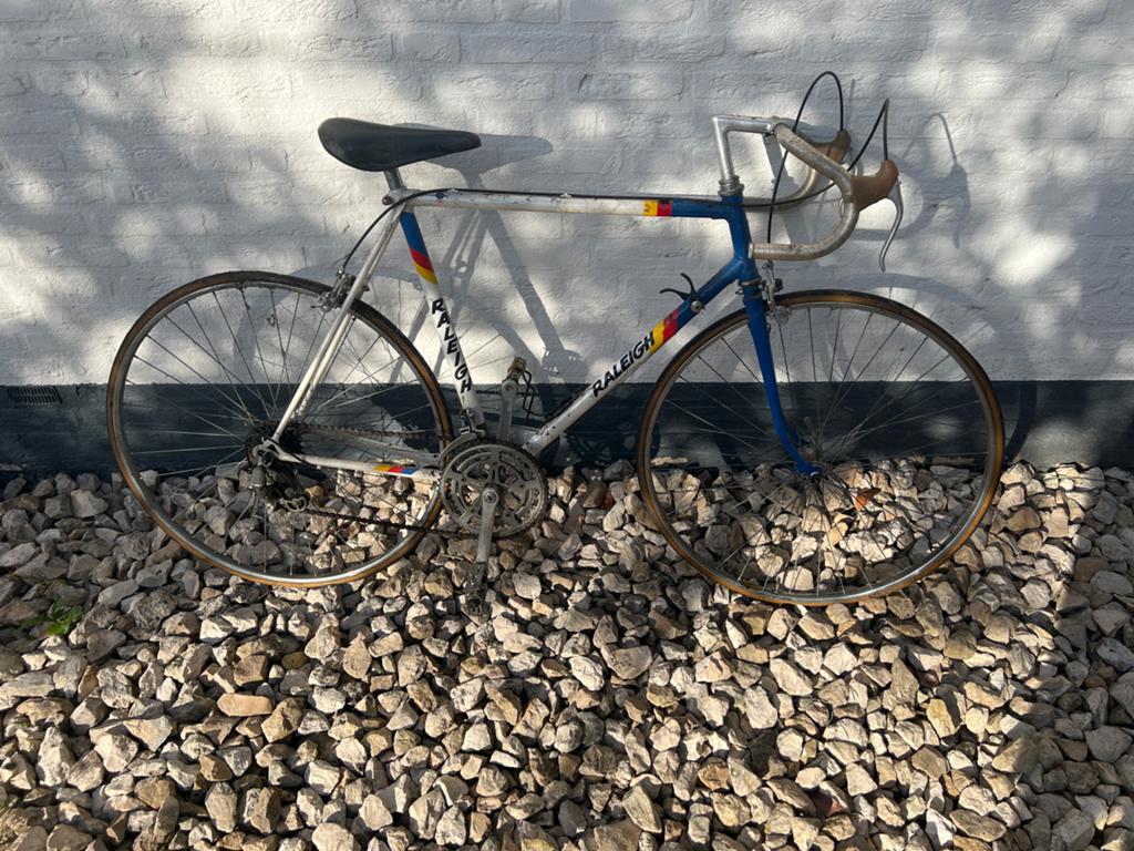 Raleigh wielrenner fiets - Project voor de hobbyist, Gebruikt, Staal, Velgrem, Ophalen