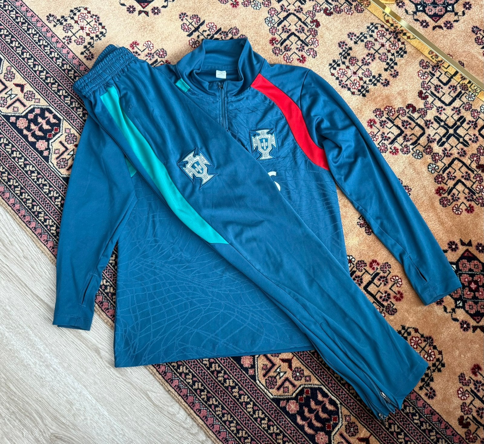 Portugal Trainingspak Kinderen - Leeftijd 10-12 - Nieuw, Ophalen of Verzenden, Nieuw, Jongen of Meisje, Sport- of Zwemkleding