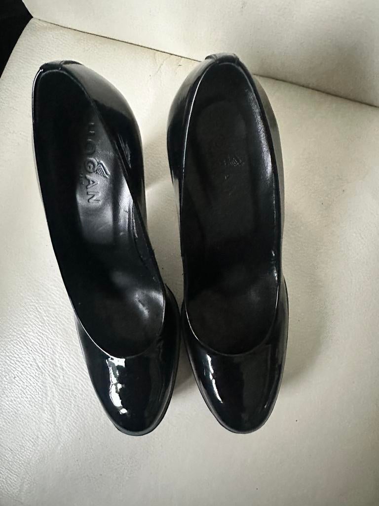 Hogan zwarte lakleren pumps maat 37,5, Verzenden, Zo goed als nieuw, Zwart
