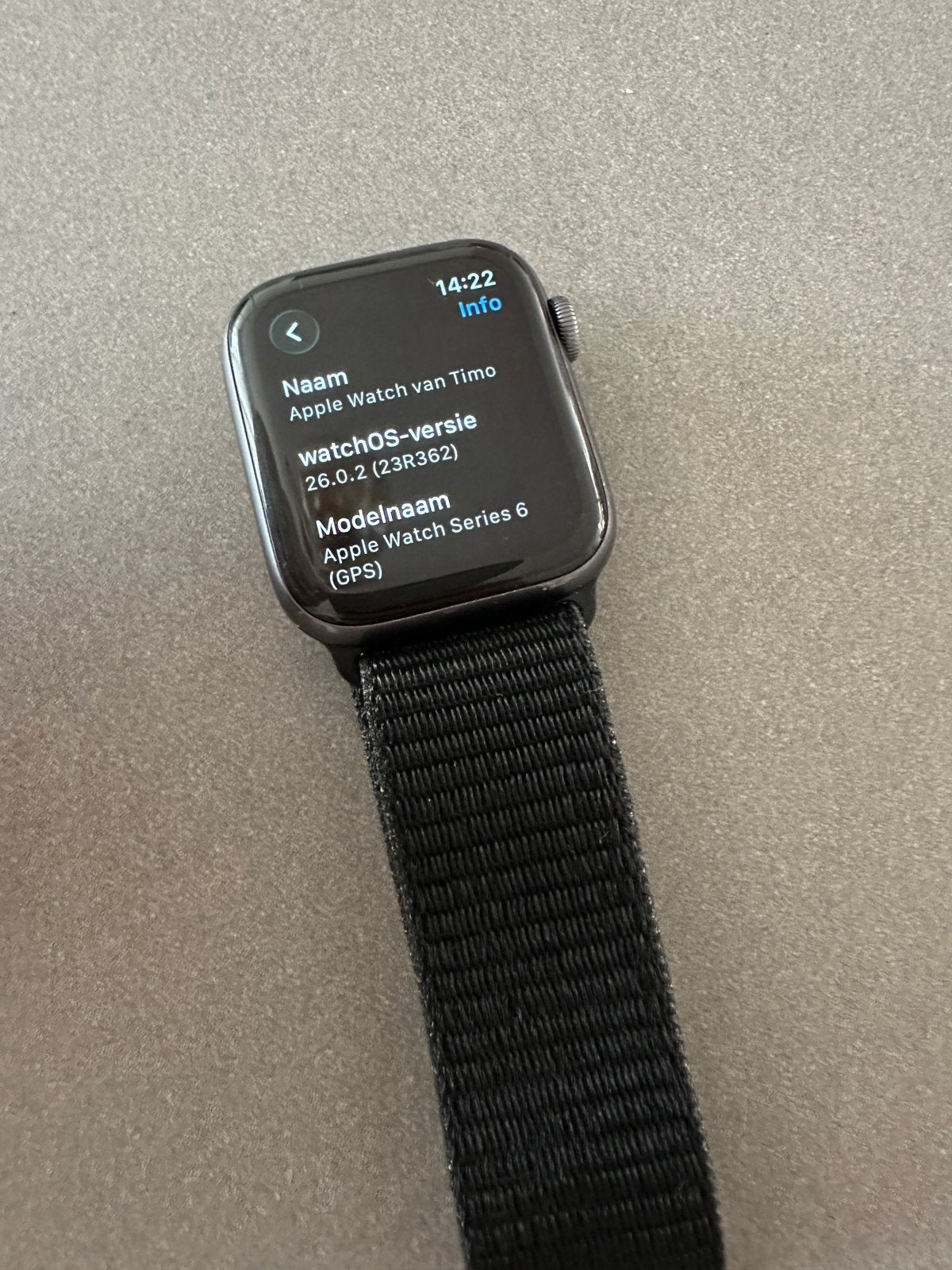 Apple Watch Series 6 met oplaadkabel– Space Gray, Zwart, IOS, Ophalen of Verzenden, Zo goed als nieuw
