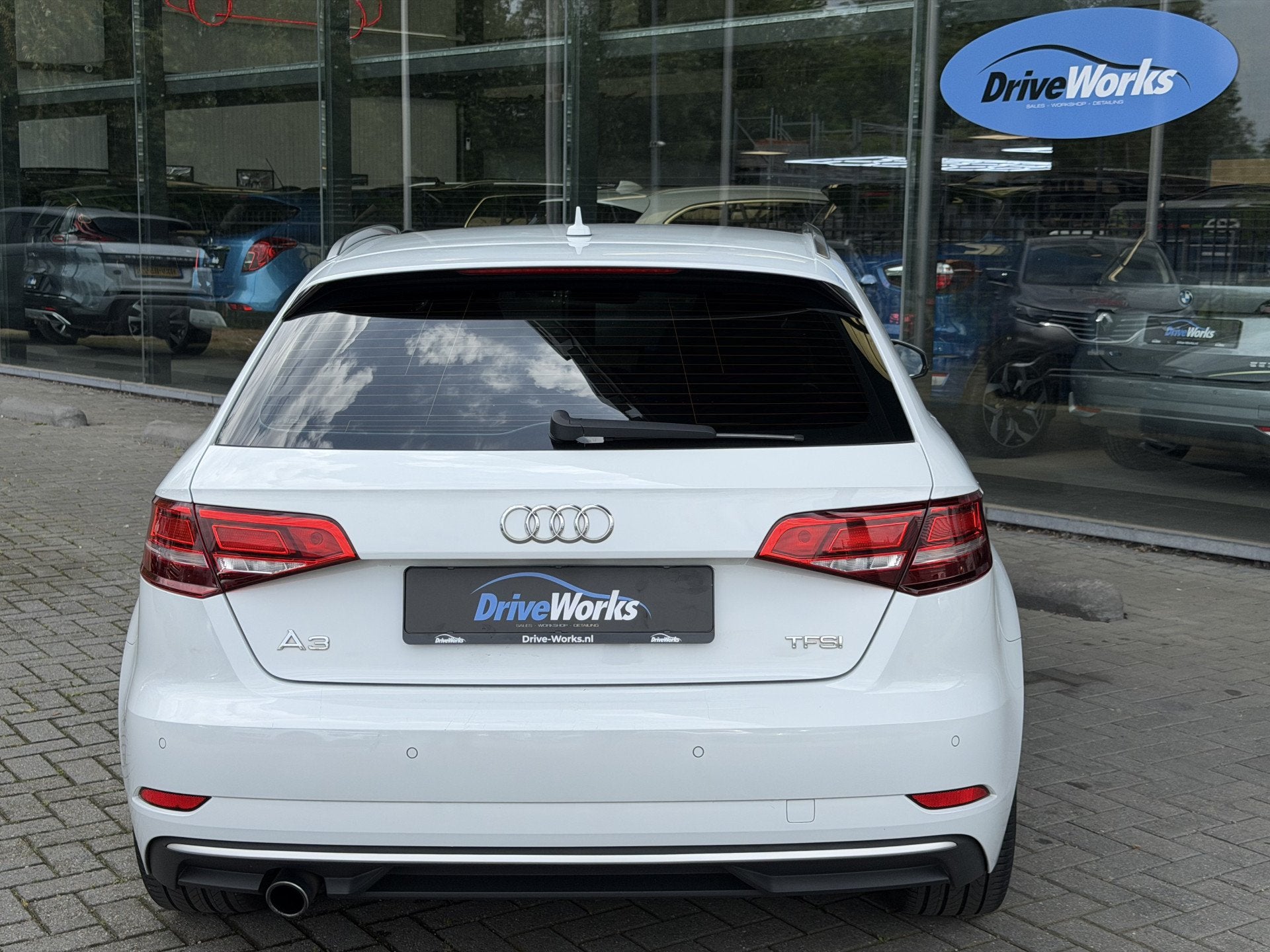 Audi A3 Sportback 1.0 TFSI Sport S Line Edition | Carplay In, Auto's, Stof, Gebruikt, Met garantie (alle), Automatische klimaatregeling
