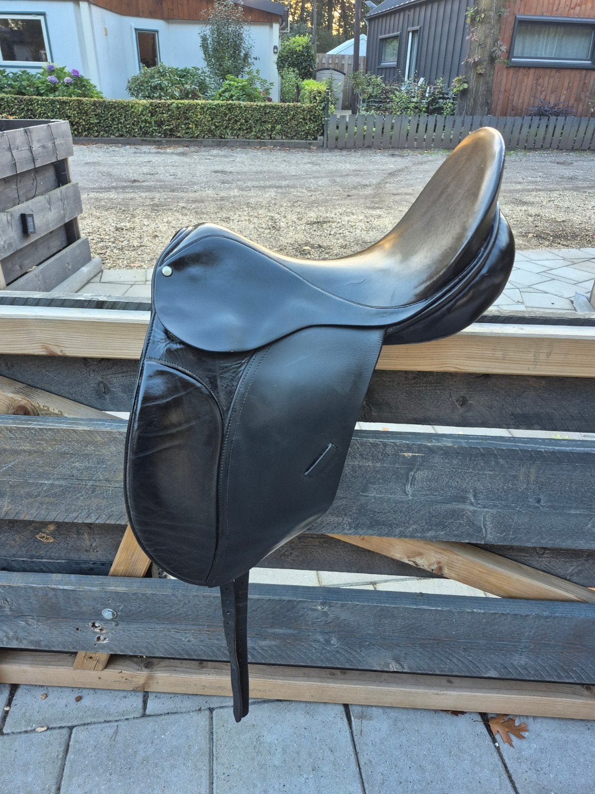 County zwart dressuur zadel 17,5", Dieren en Toebehoren, Ophalen of Verzenden, Gebruikt, Dressuur