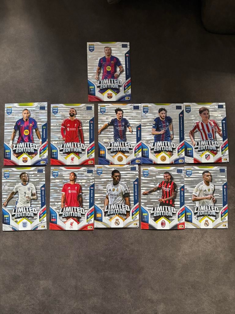 XXL FIFA 365 Limited Edition  panini 2026, Hobby en Vrije tijd, Stickers en Plaatjes, Ophalen of Verzenden, Zo goed als nieuw