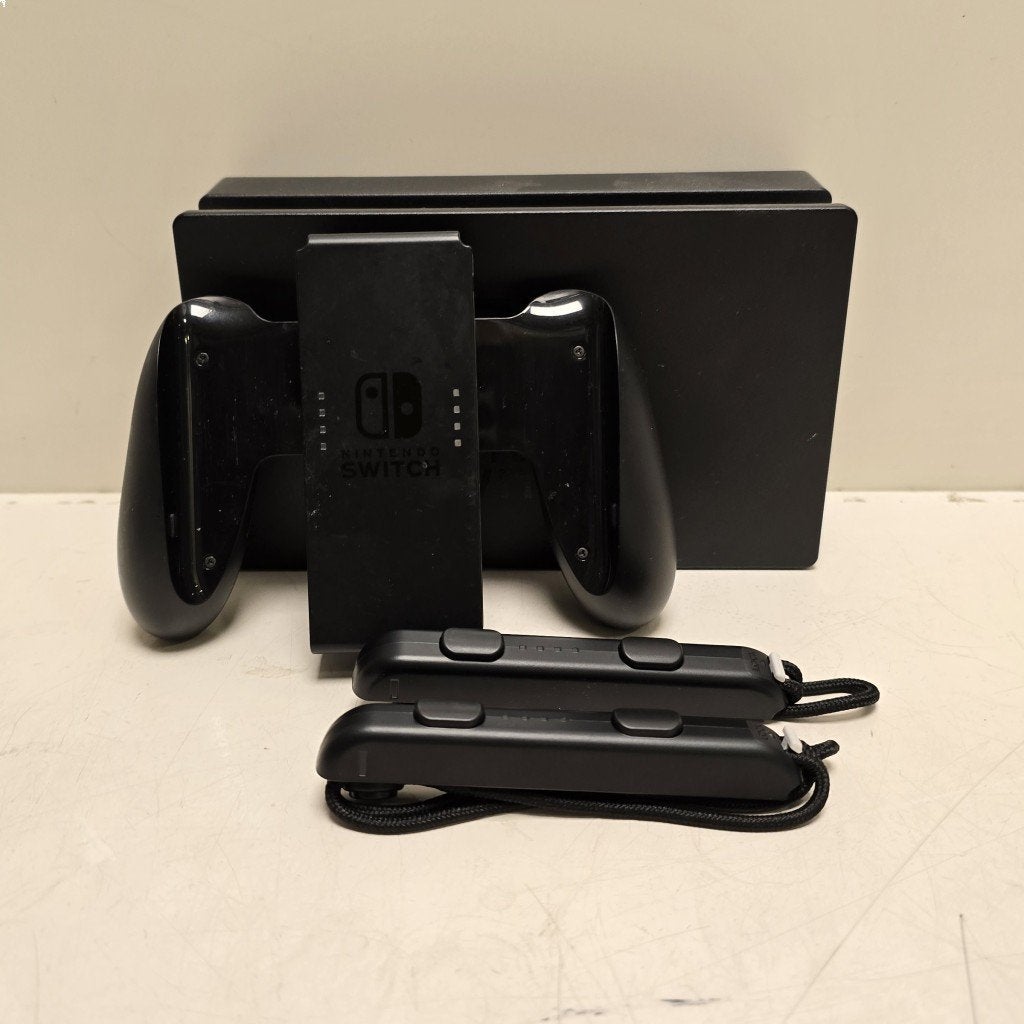 Nintendo Switch | 32GB (839061), Spelcomputers en Games, Nintendo of Europe GmbH, Info@naw.nl, Goldsteinstrasse 235, 60528 Frankfurt am Main, Duitsland