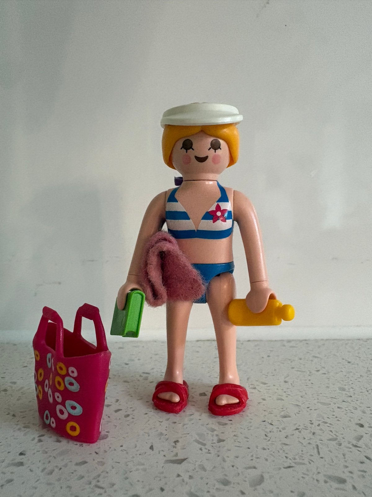 Playmobil 4695 Strandmeisje complete set tas handdoek boek, Complete set, Ophalen of Verzenden, Figuren, Summer fun