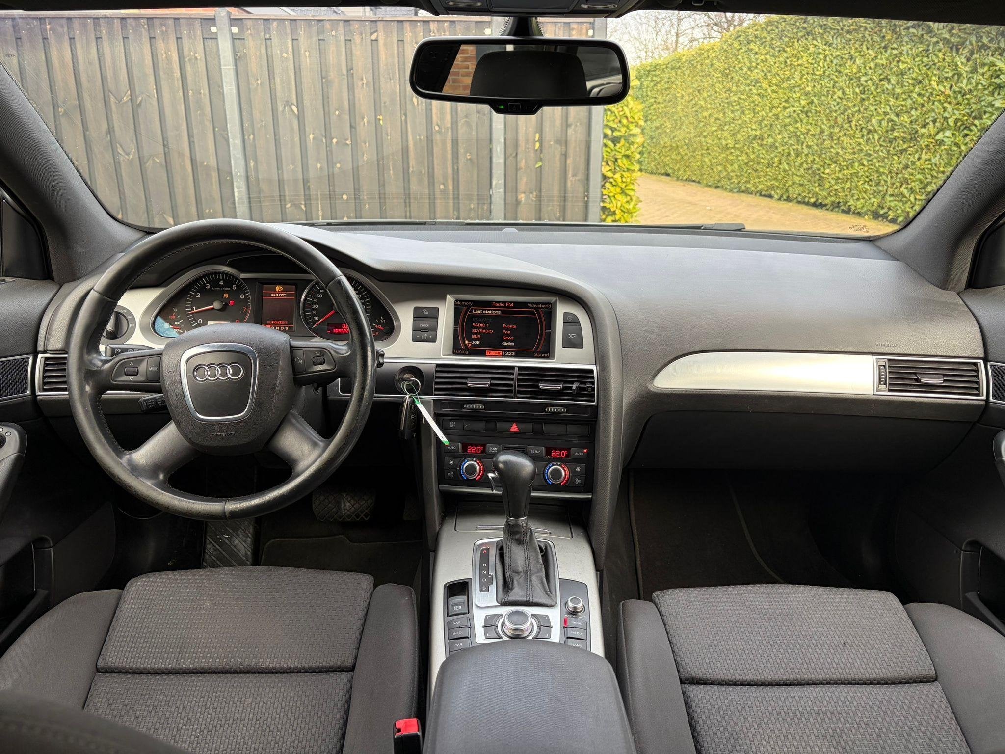 Audi A6 Avant 2.0 TFSI Business Edition LEES TEKST, Auto's, Audi, Stof, Gebruikt, 1984 cc, Origineel Nederlands