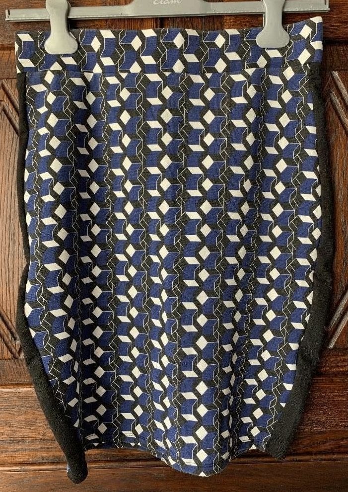 Rok met zwart-blauw-witte kubus patroon; Amisu; 42, Blauw, Maat 42/44 (L), Ophalen of Verzenden, Zo goed als nieuw
