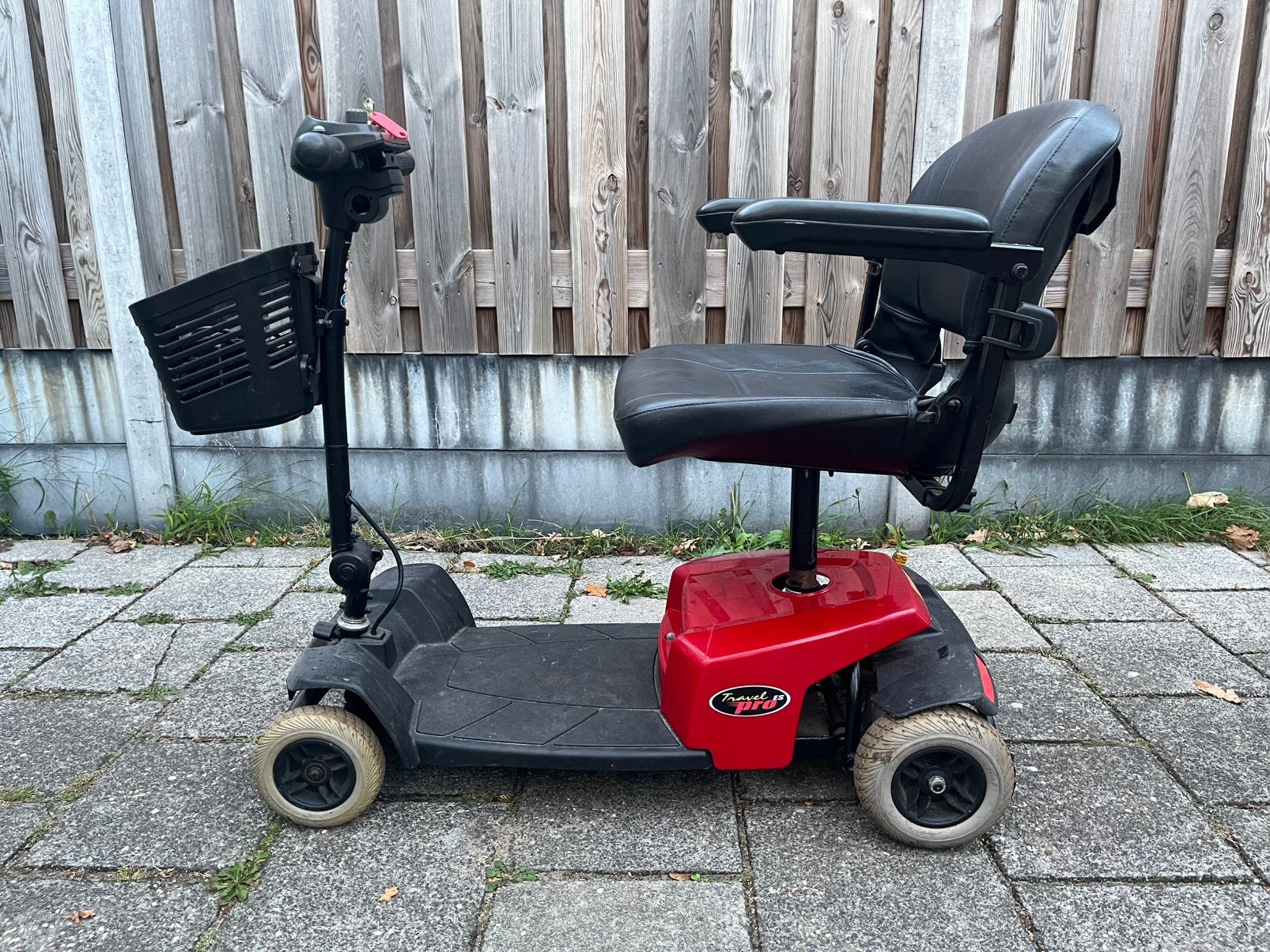 Mooie opvouwbare inklapbare scootmobiel *nieuwe accu’s*, Ophalen, 10 km/u of minder, 16 t/m 25 km, Gebruikt