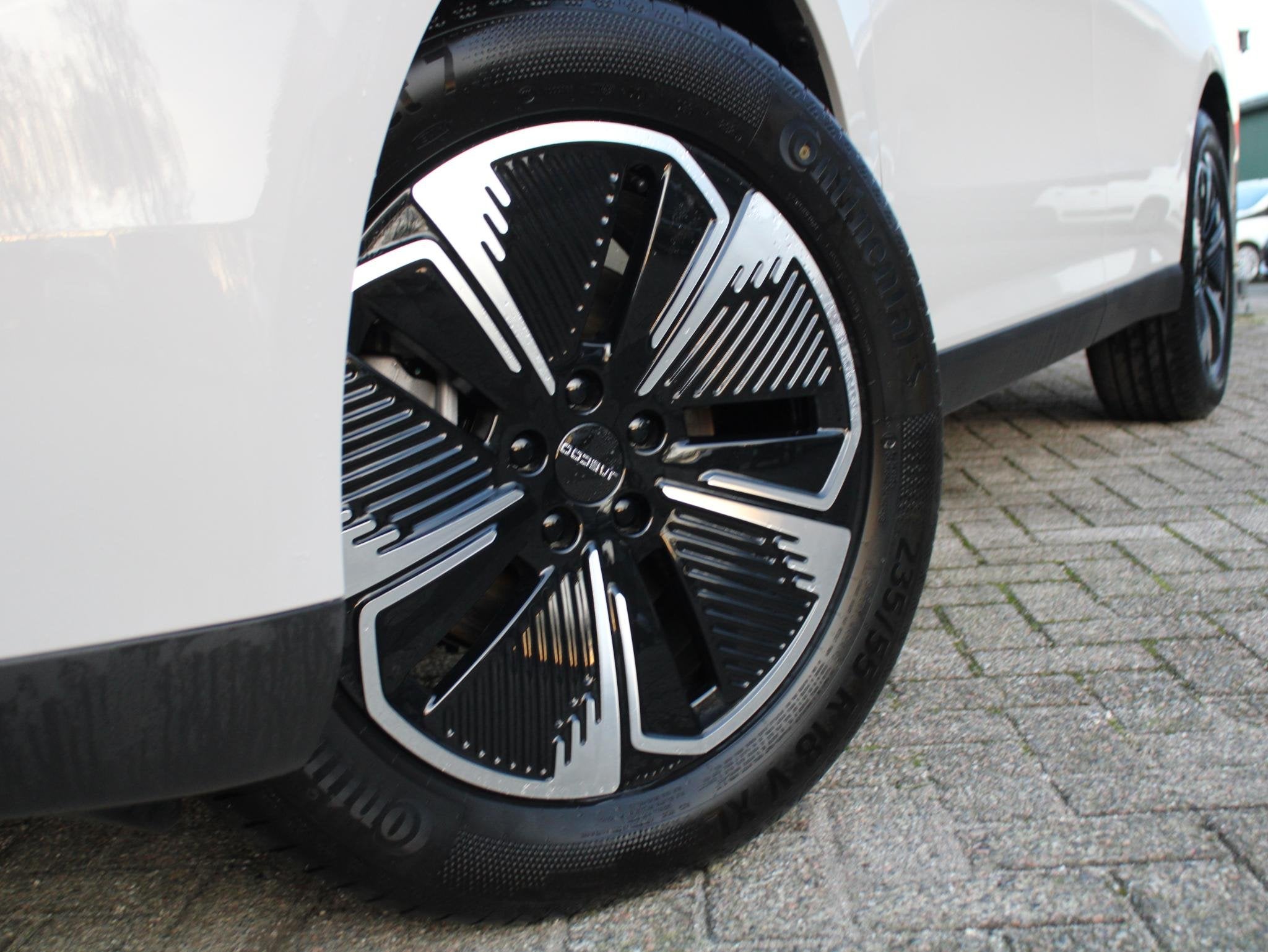 Jaecoo 5 EV EV Exclusive 61 kWh Exclusive 61 kWh, 400Km Auto, 1250 kg, Zwart, Elektrisch, Lichtsensor