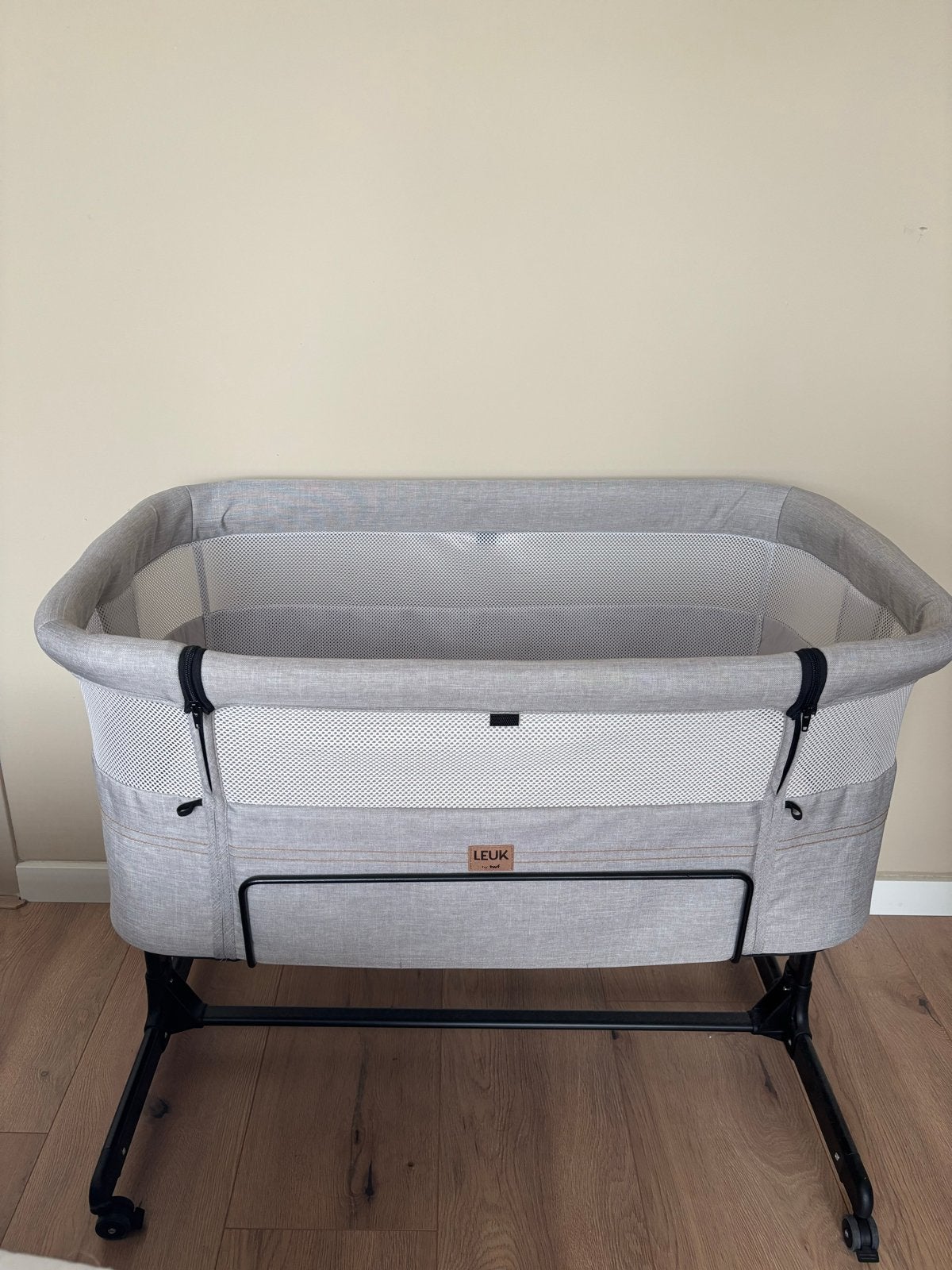 Leuk by twf co-sleeper/wiegje, Kinderen en Baby's, Babywiegjes en Ledikanten, Ophalen, Zo goed als nieuw, Wieg