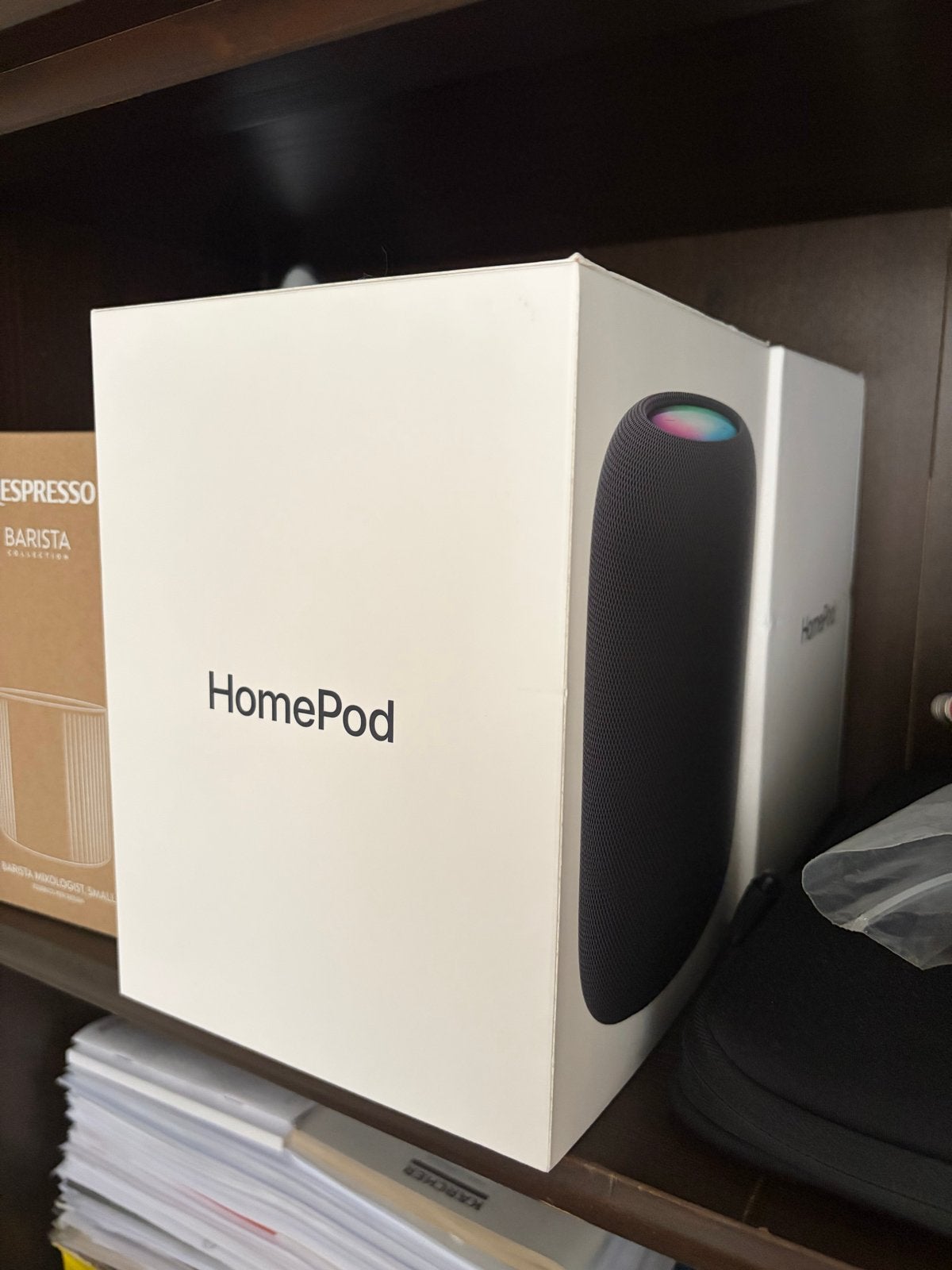 Apple HomePod 2e generatie met 'ghost touch' defect