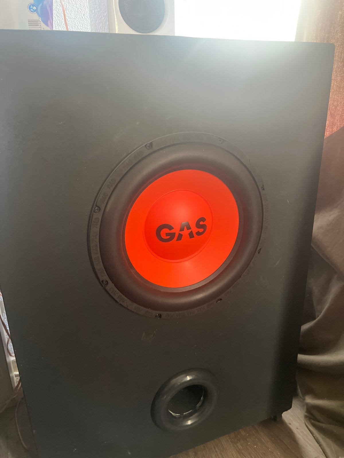 GAS Subwoofer - Krachtige Bass voor Auto of Thuis, Audio, Tv en Foto, Luidsprekers, Gebruikt, Subwoofer, Basreflex, Ophalen