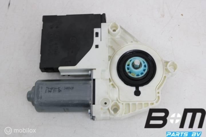 Raammotor links voor VW Golf 5 1K0959701K, Gebruikt