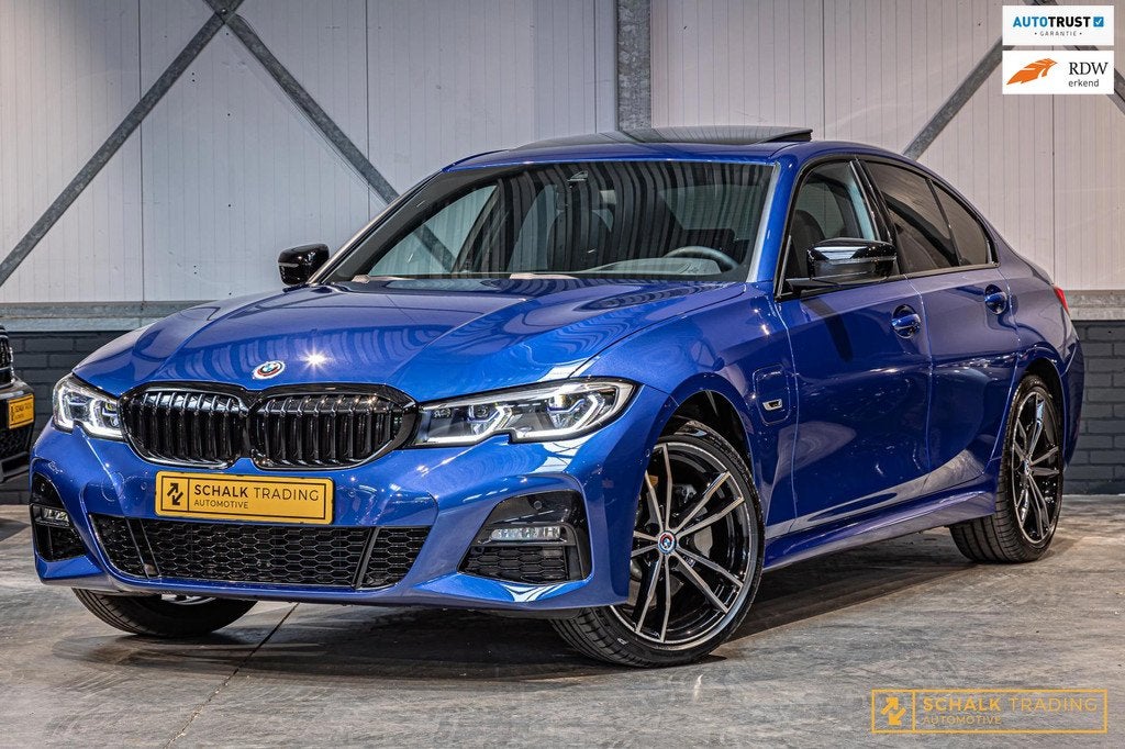BMW 330e xDrive|Pano|M-Sport|TrekH|E-stoel|Garantie|HUD|1eig, Auto's, BMW, Bedrijf, Te koop, 3-Serie, 4x4, ABS, Achteruitrijcamera