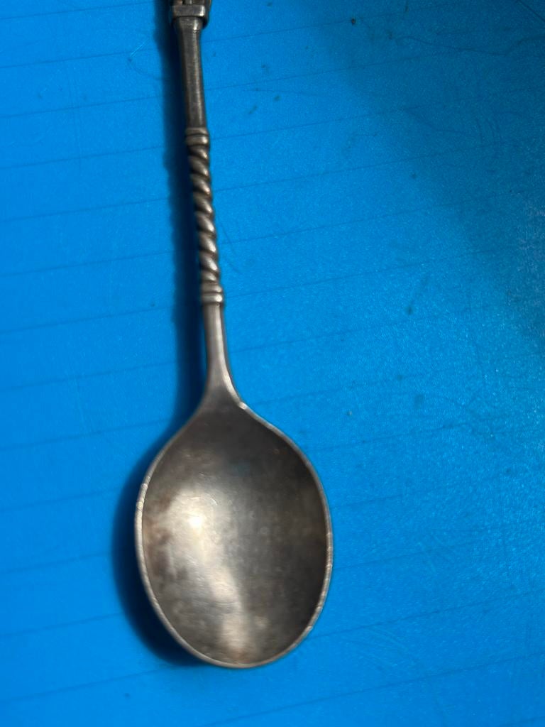 Antieke zilveren lepel met figuur en gedraaide steel, Ophalen of Verzenden