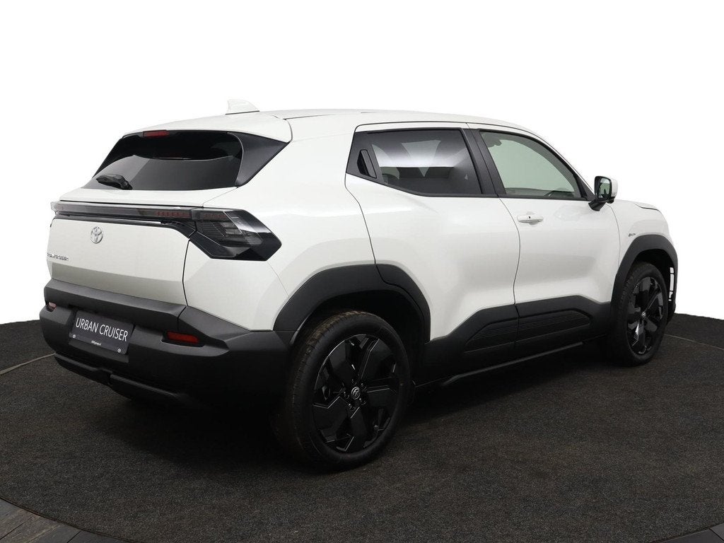 Toyota Urban Cruiser Executive 61 kWh | Nieuw! |, Auto's, Toyota, 12 maanden, Overige kleuren, 360 min, Urban Cruiser