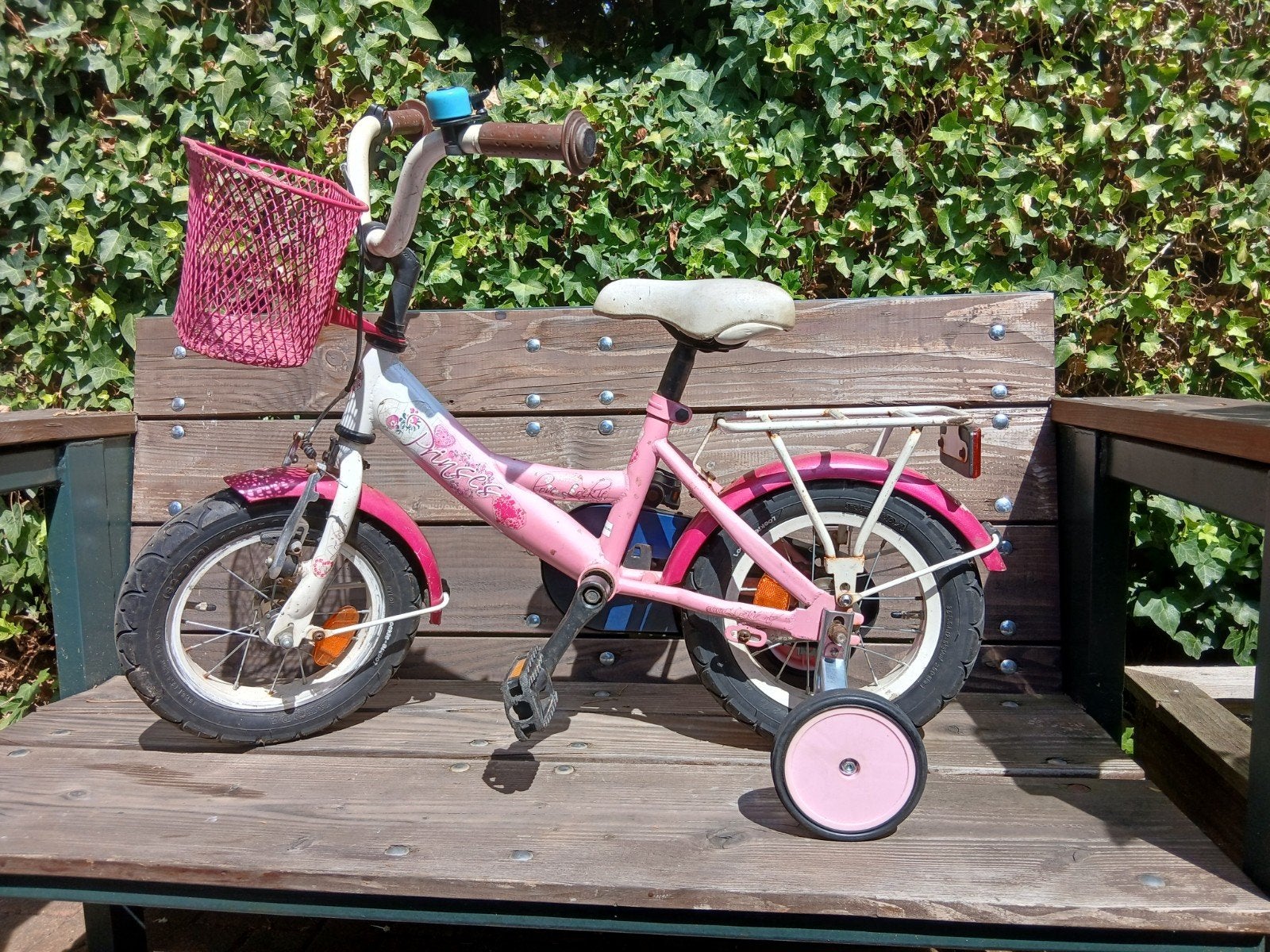 love loekie prinses kinder fiets met zijwieltjes, Ophalen, Terugtraprem, Zijwieltjes, Gebruikt