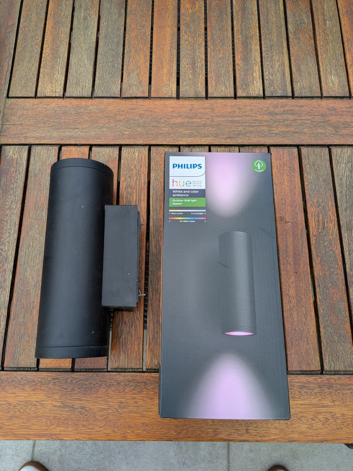 Philips Hue appear | outdoor buitenverlichting 1x, Tuin en Terras, Minder dan 50 watt, Aluminium, Ophalen of Verzenden, Spots