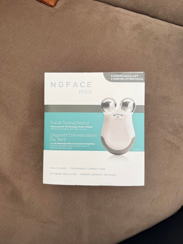 NuFACE Mini Facial Toning Device - Microstroom Gezichtsbehan, Sieraden, Tassen en Uiterlijk, Uiterlijk | Gezichtsverzorging, Ophalen