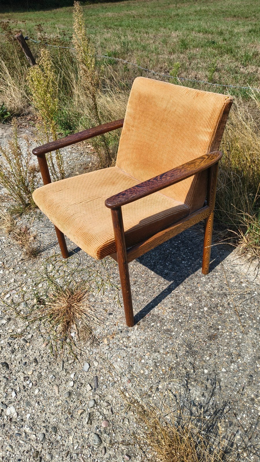 Vintage stoel palissander houten frame en bruine ribstof, Ophalen