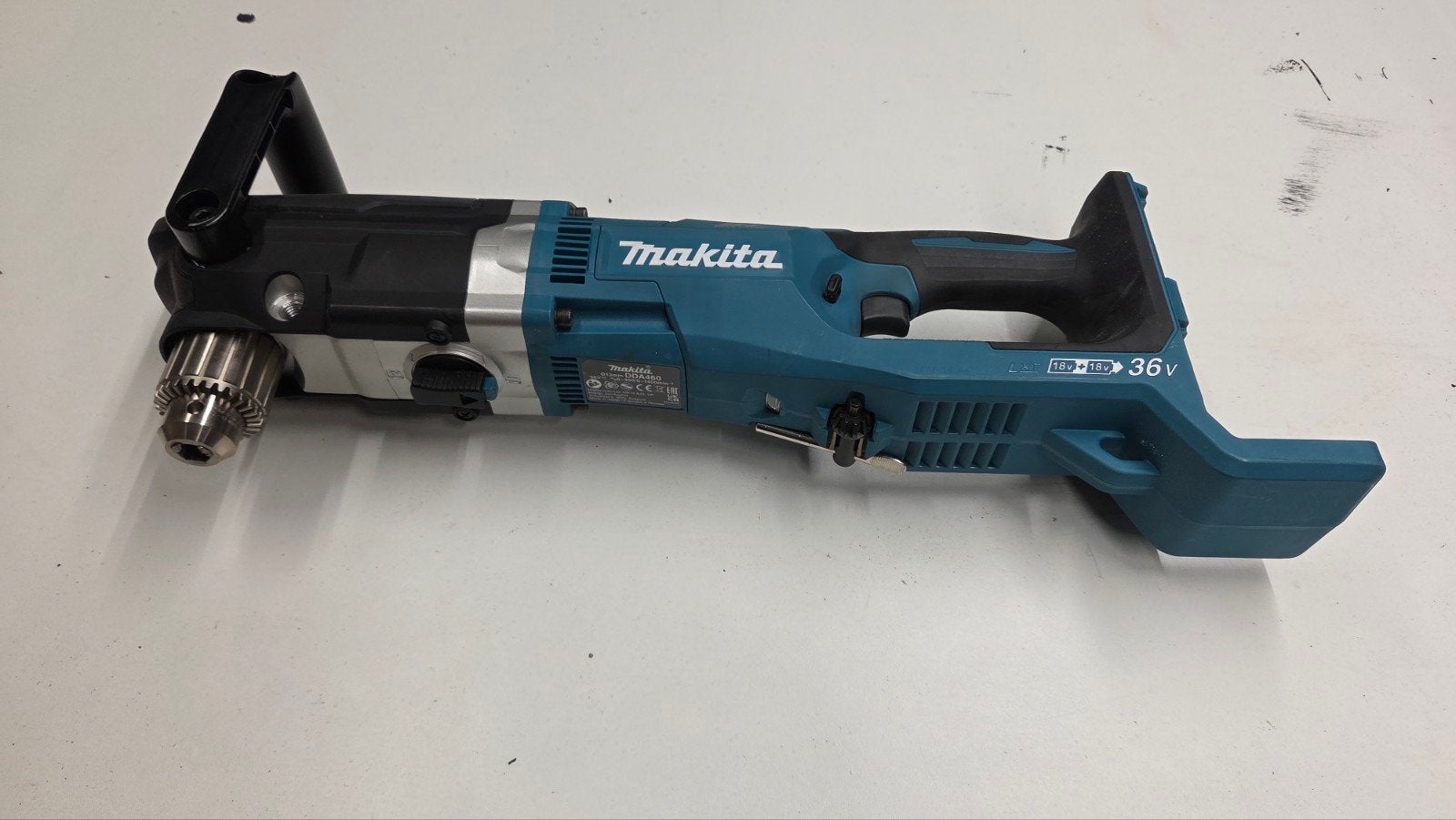 Makita DDA460 36V Accu Haakse Boormachine, 600 watt of meer, Variabele snelheid, Zo goed als nieuw, Ophalen