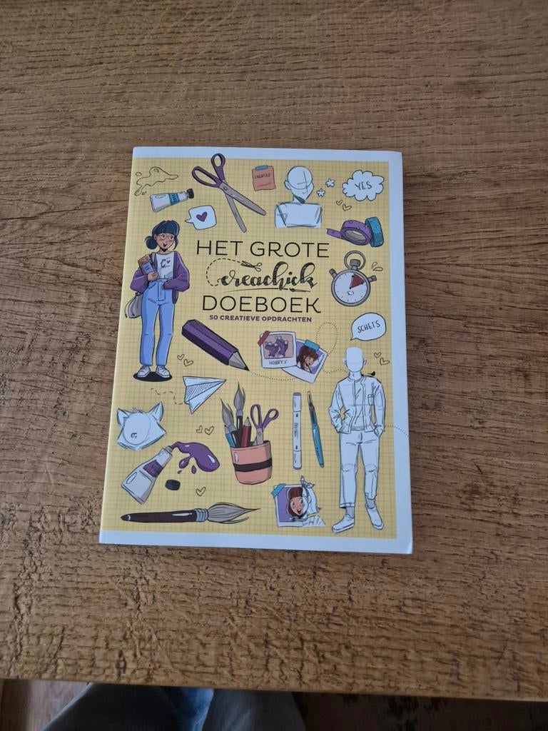 Tekenboek van Creachick, Hobby en Vrije tijd, Tekenen, Ophalen, Gebruikt, Papier, Schets- of Tekenboek