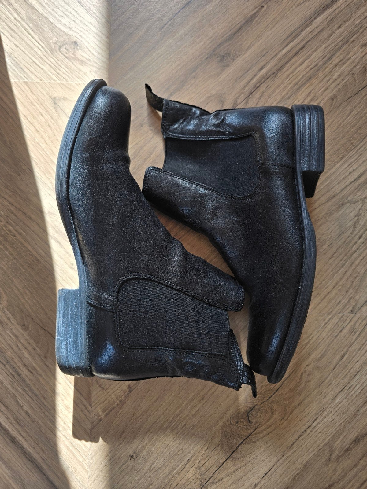 Laarsjes van claudia strater maat 39, Kleding | Dames, Schoenen, Ophalen of Verzenden, Zo goed als nieuw, Zwart
