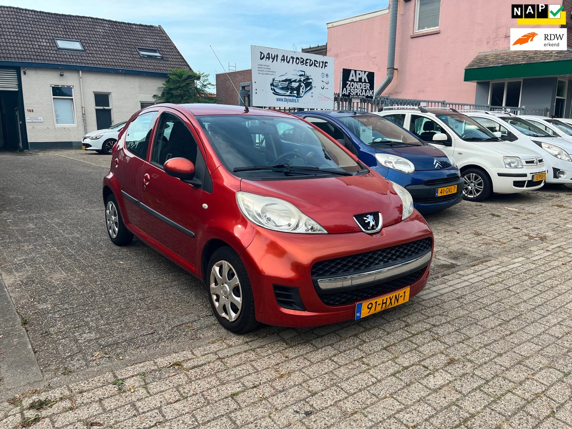 Peugeot 107 GERESERVEERD, Voorwielaandrijving, Gebruikt, Overige kleuren, 4 stoelen