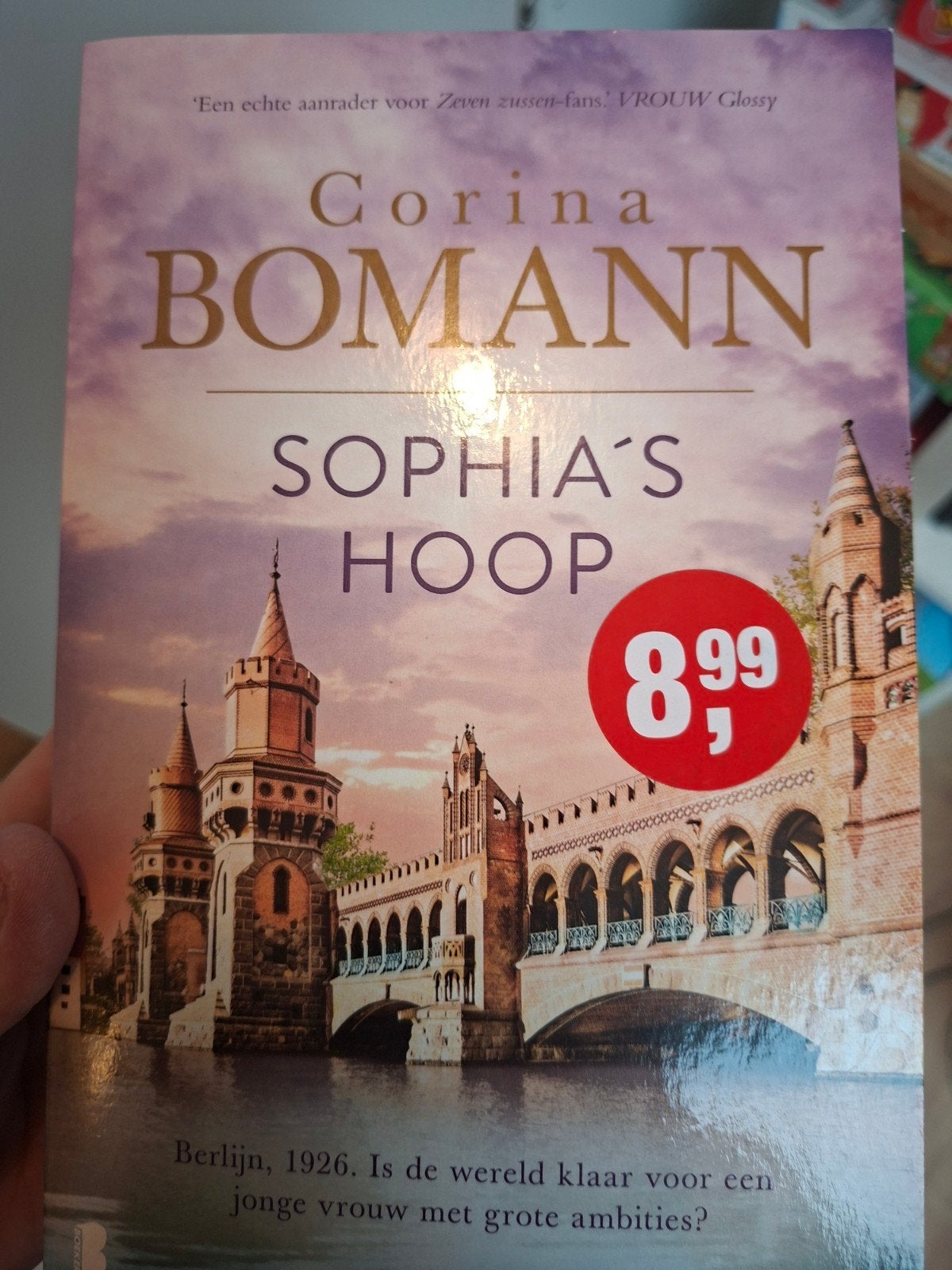 Sophia's Hoop - Corina Bomann (Roman), Boeken, Romans, Zo goed als nieuw, Nederland, Ophalen of Verzenden