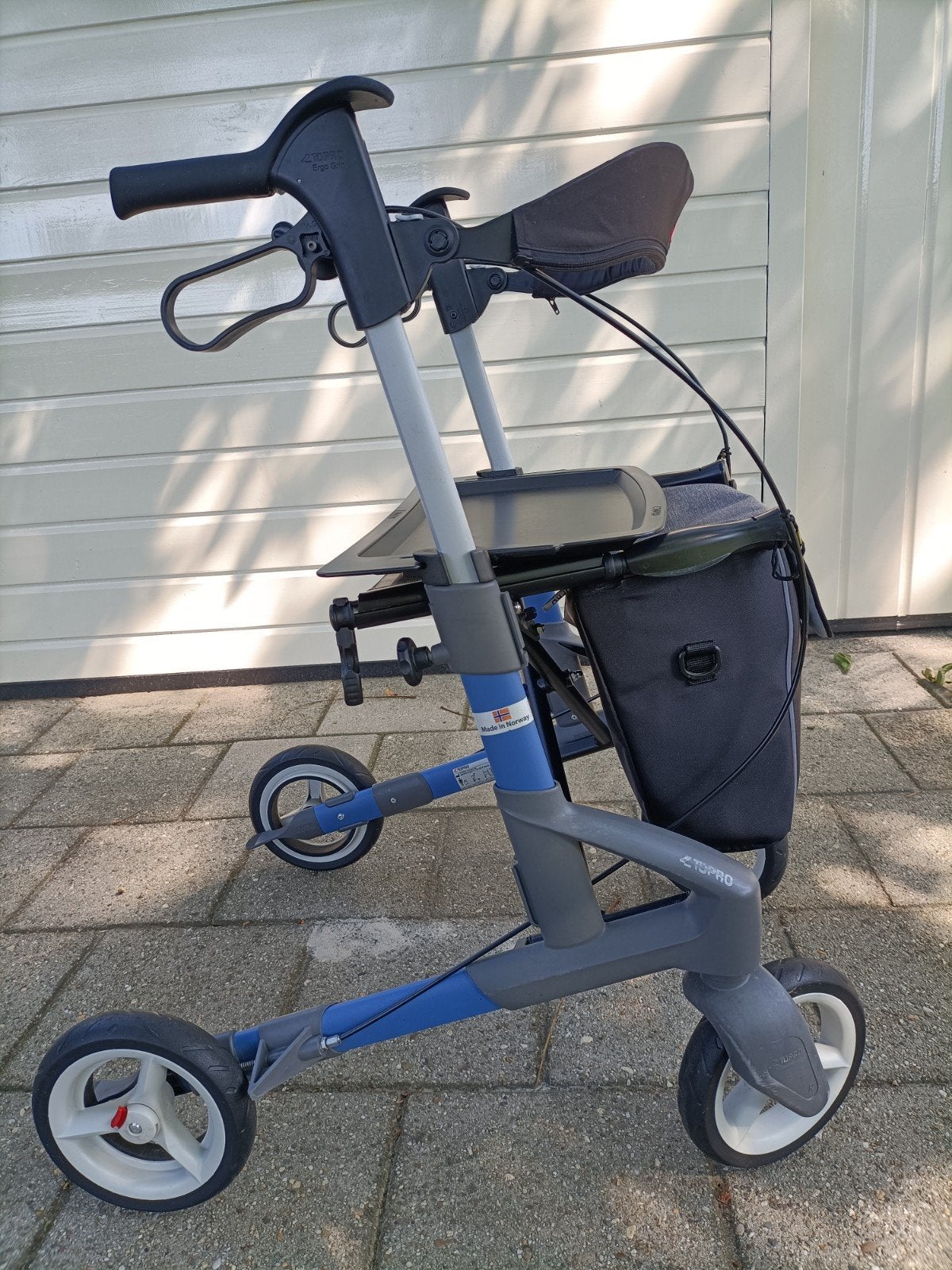 rollator, Ophalen, Lichtgewicht