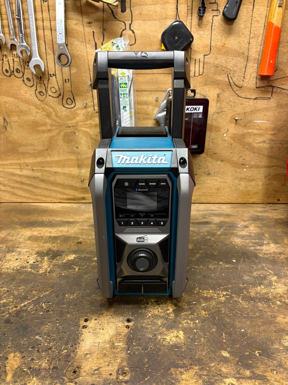 Makita MR007G Bouwradio DAB+ Bluetooth Accu/Netstroom, Ophalen of Verzenden, Nieuw, Bouwradio