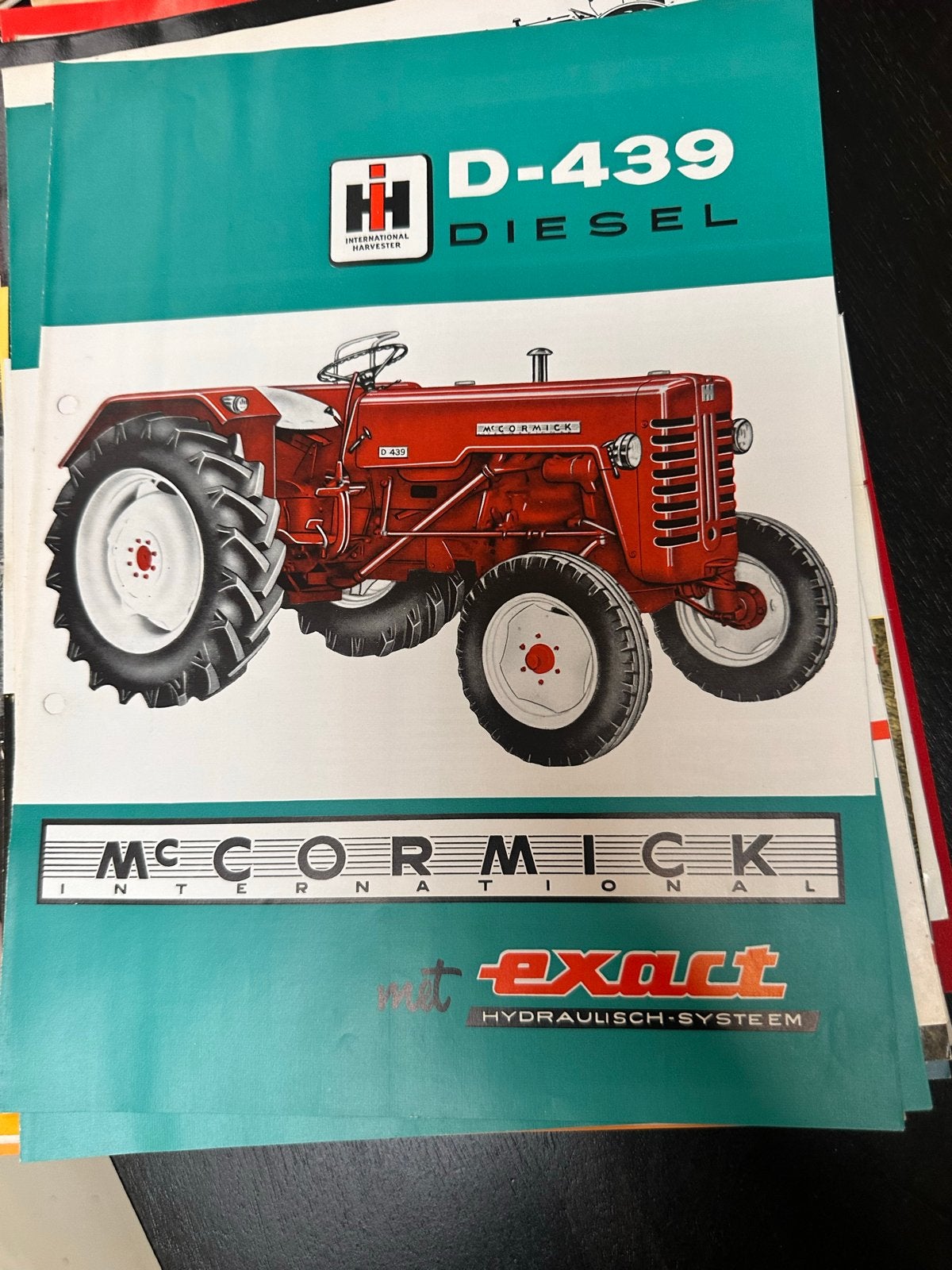 McCormick International D-439 Diesel Tractor Handleiding, Ophalen of Verzenden, Gelezen