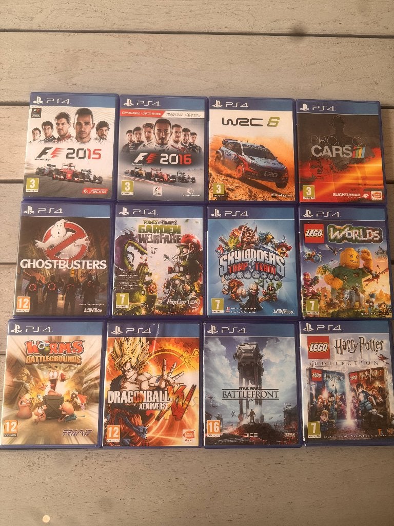 11 PS4 games bundel – LEGO, Racing, Shooters, Spelcomputers en Games, Racen en Vliegen, Ophalen of Verzenden, Zo goed als nieuw