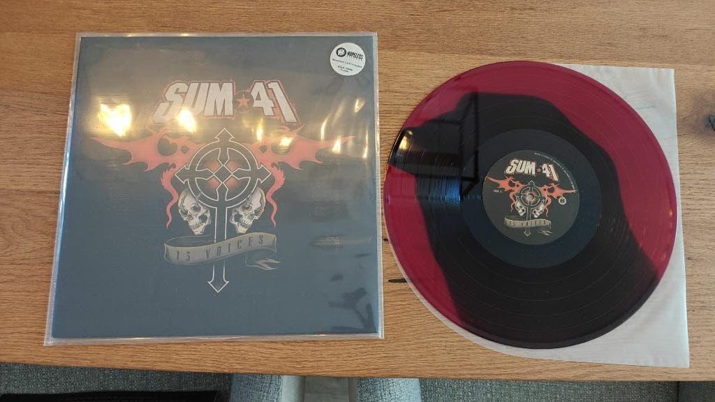 Sum 41 - 13 Voices (Black in Purple vinyl), 2010 - 2019, Beschermende buitenhoes, Ophalen of Verzenden, Zo goed als nieuw