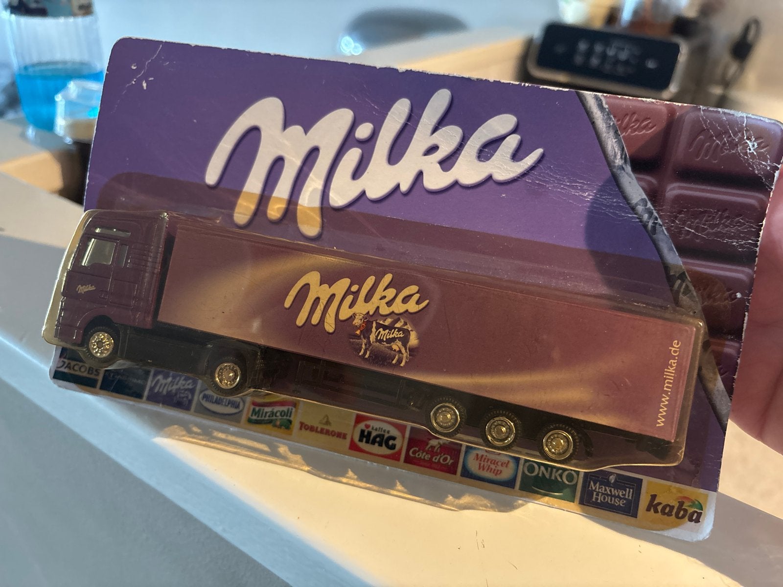 Milka vrachtwagen miniatuur - Nieuw in verpakking, Verzamelen, Ophalen, Nieuw, Auto's