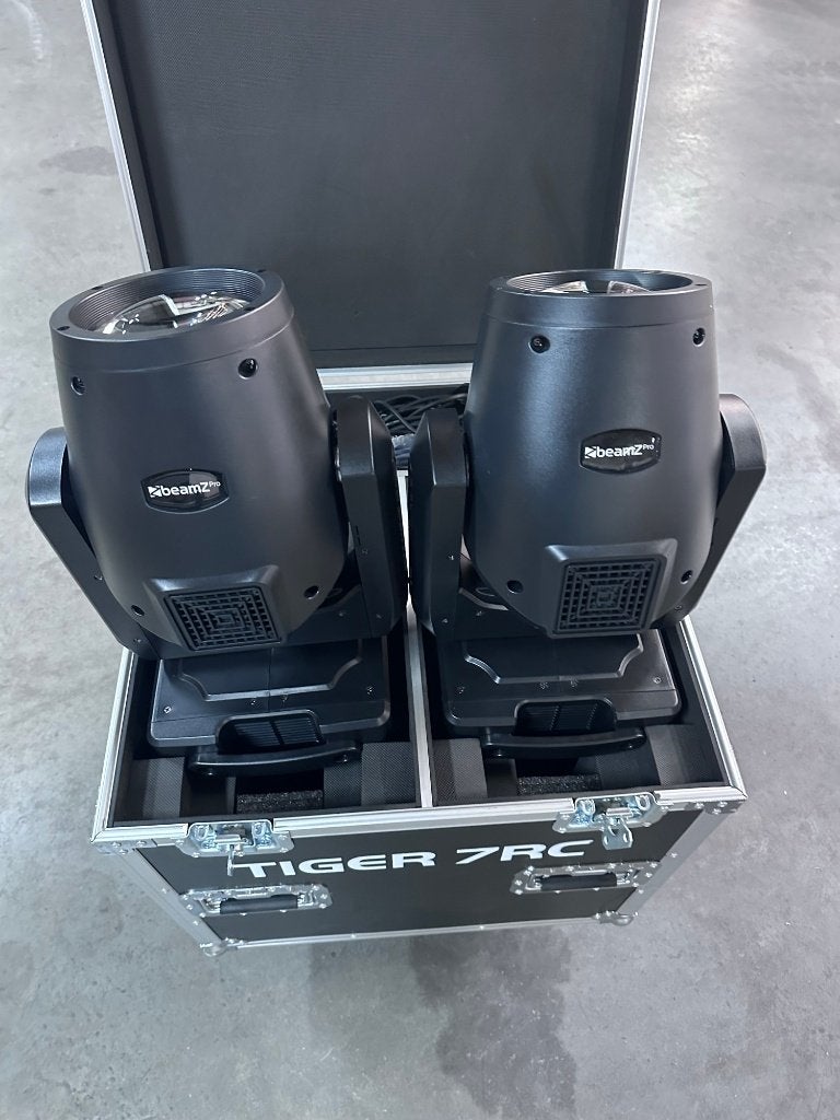 2x BeamZ Pro Tiger 7RC moving head in flightcase + DMX, Ophalen, Gebruikt, Licht