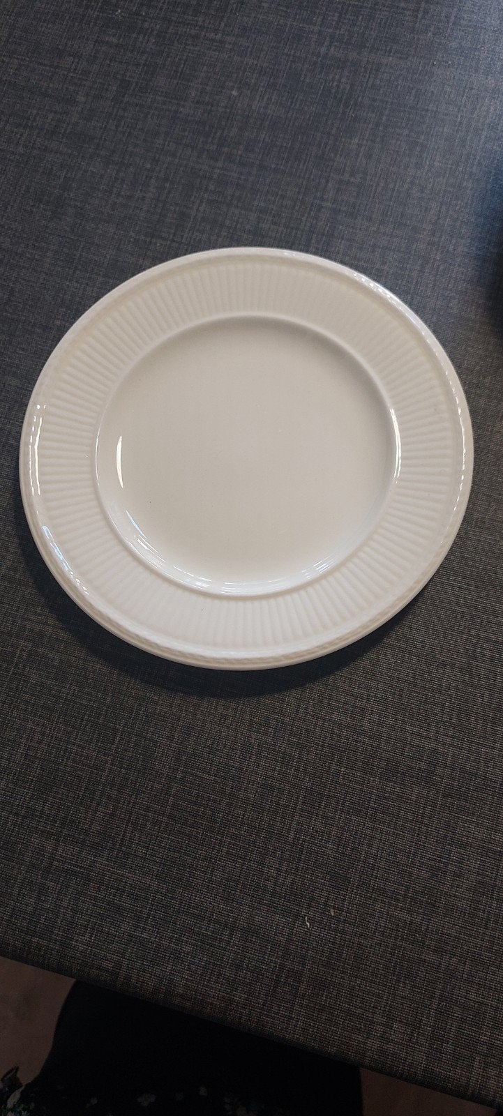 Set van 18 Wedgwood Etruria Barlaston gebaksborden 16 cm, Ophalen, Klassiek, Zo goed als nieuw, Bord(en)