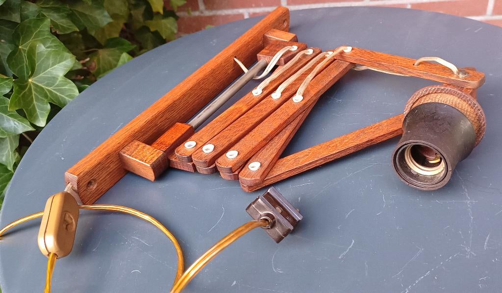 houten schaarlamp -  harmonica wandlamp - treklamp -Dutch, Ophalen of Verzenden, Gebruikt, Overige materialen, Dutch  design -  seventies