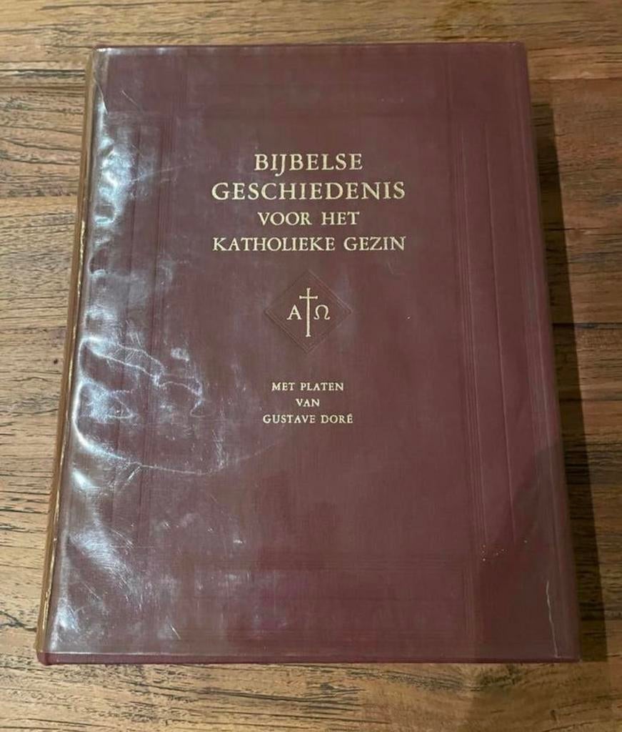 Bijbelse Geschiedenis voor het Katholieke Gezin - 1979, Boeken, Ophalen of Verzenden, Gelezen, Christendom | Katholiek