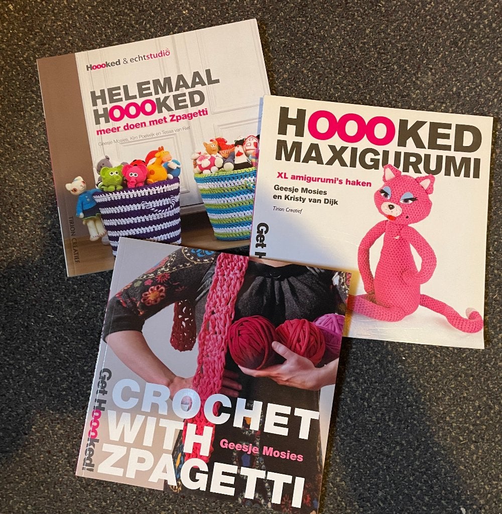 Drie hippe haakboeken - Geesje Mosies e.a., Hobby en Vrije tijd, Breien en Haken, Tirion en Hoooked, XXX, Ophalen of Verzenden