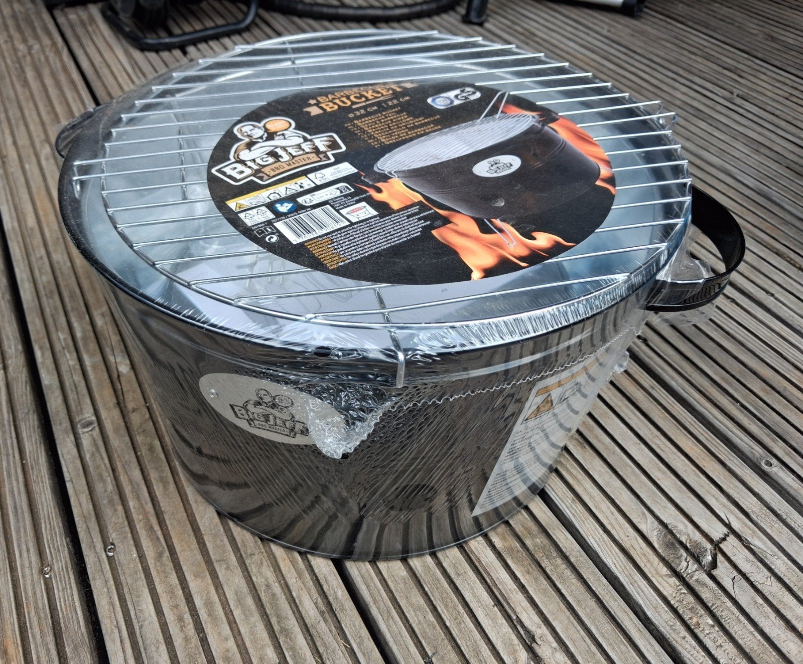 BBQ Bucket, Ophalen, Nieuw