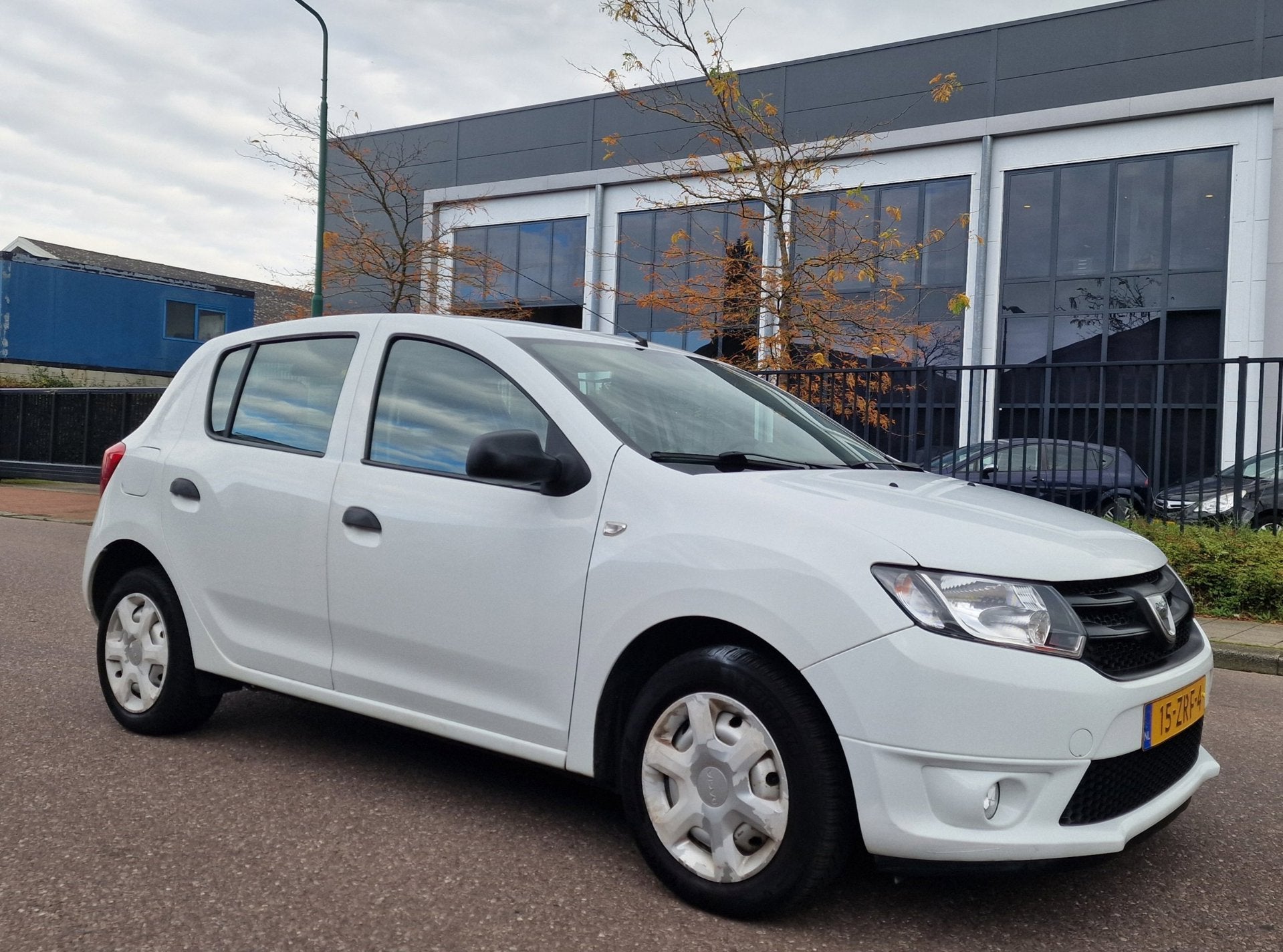 Dacia Sandero 0.9 TCe Ambiance AIRCO 2 X SLEUTELS BOEKJES, Auto's, Voorwielaandrijving, Gebruikt, 31 €/maand, 937 kg